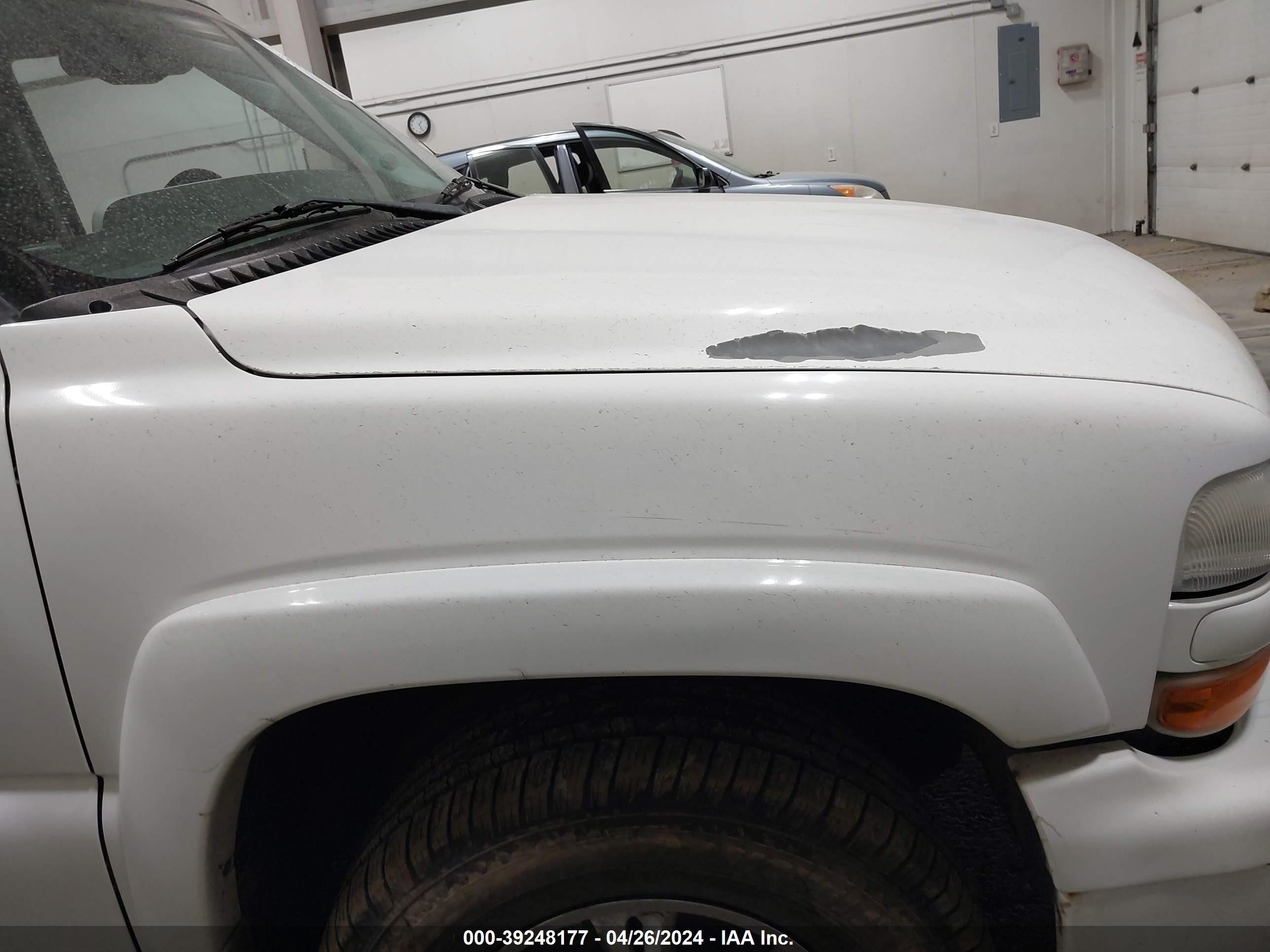 Photo 5 VIN: 1GNEK13Z53R250406 - CHEVROLET TAHOE 