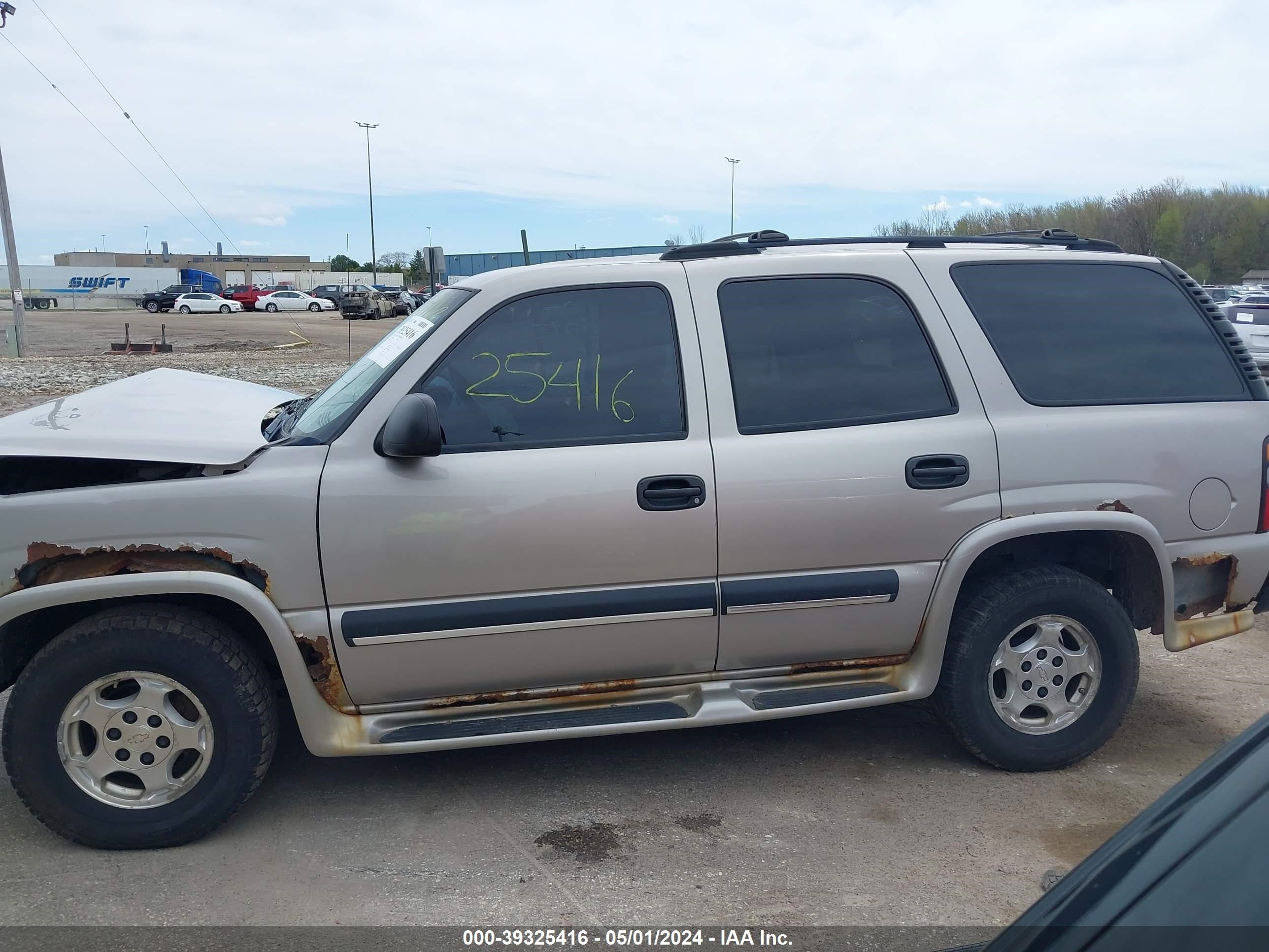 Photo 14 VIN: 1GNEK13Z54J106080 - CHEVROLET TAHOE 