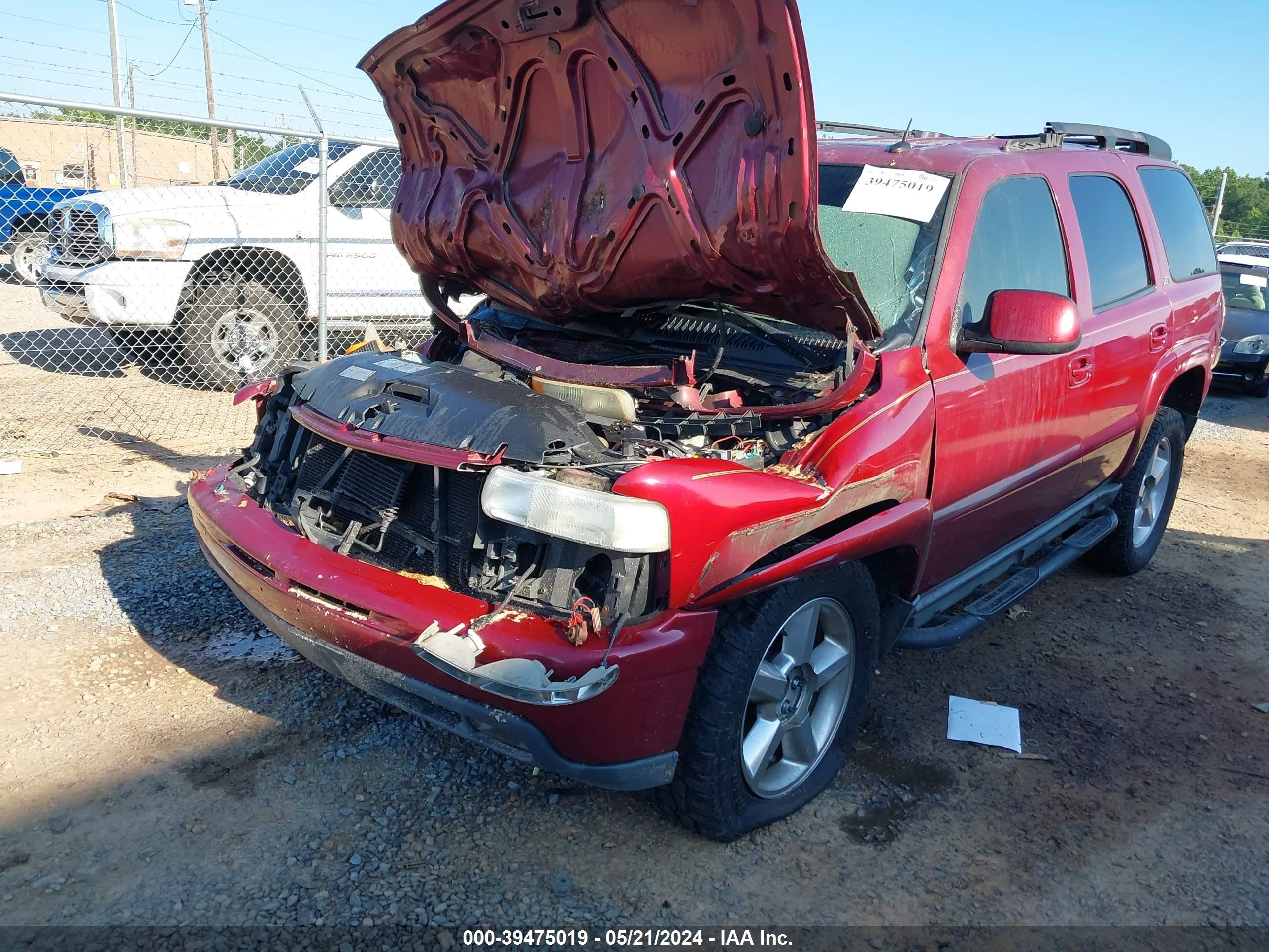 Photo 1 VIN: 1GNEK13Z54R322500 - CHEVROLET TAHOE 