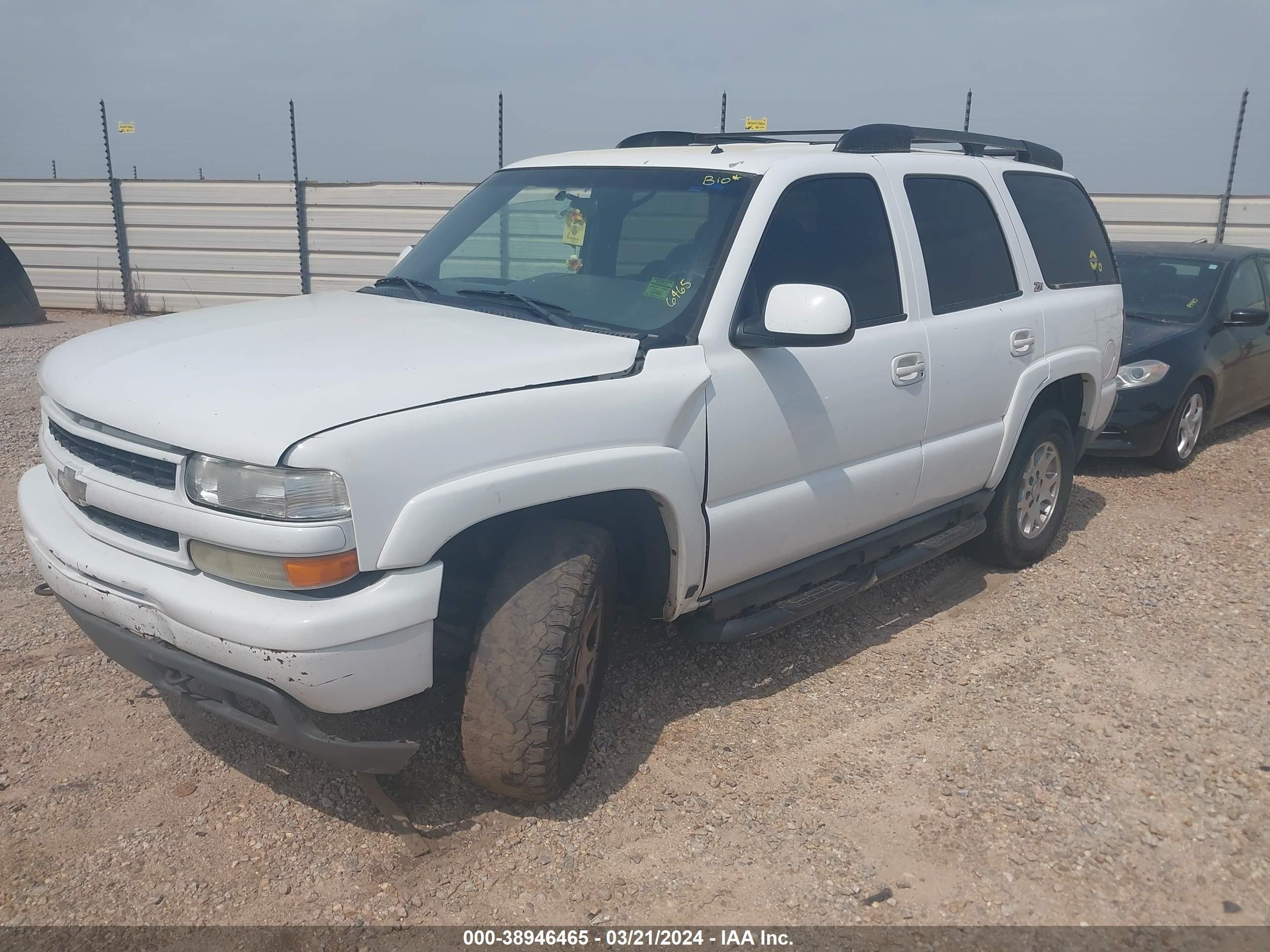 Photo 1 VIN: 1GNEK13Z62R245827 - CHEVROLET TAHOE 