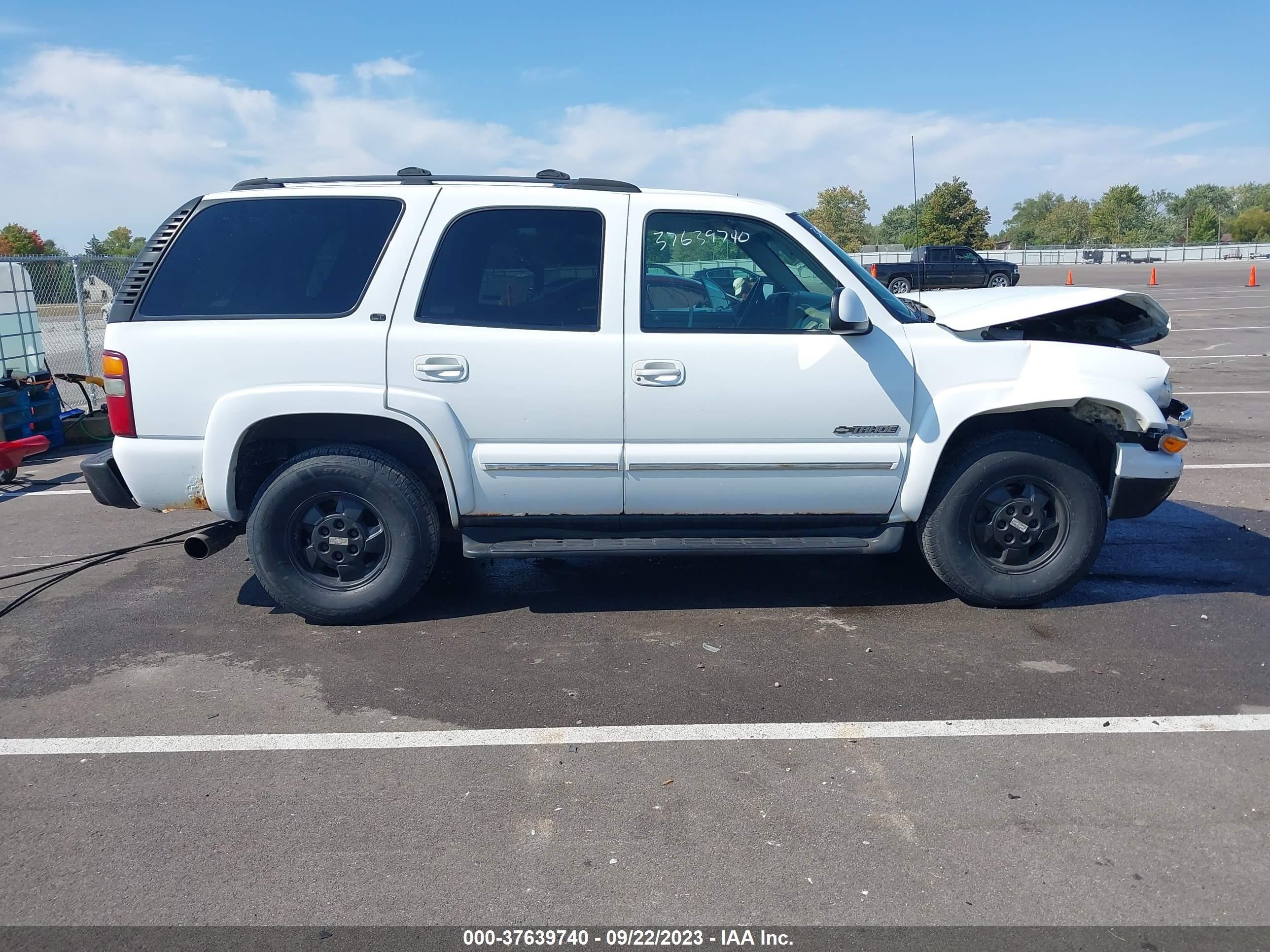 Photo 13 VIN: 1GNEK13Z72J174944 - CHEVROLET TAHOE 