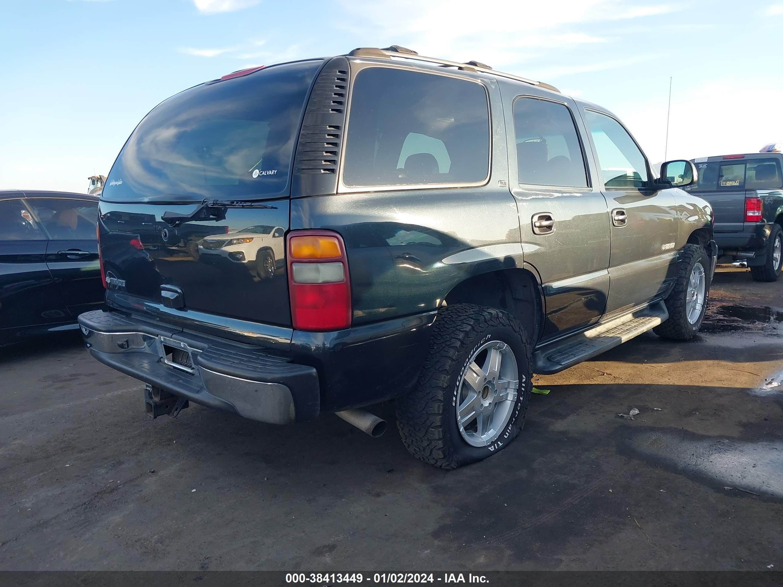 Photo 3 VIN: 1GNEK13Z73J137023 - CHEVROLET TAHOE 