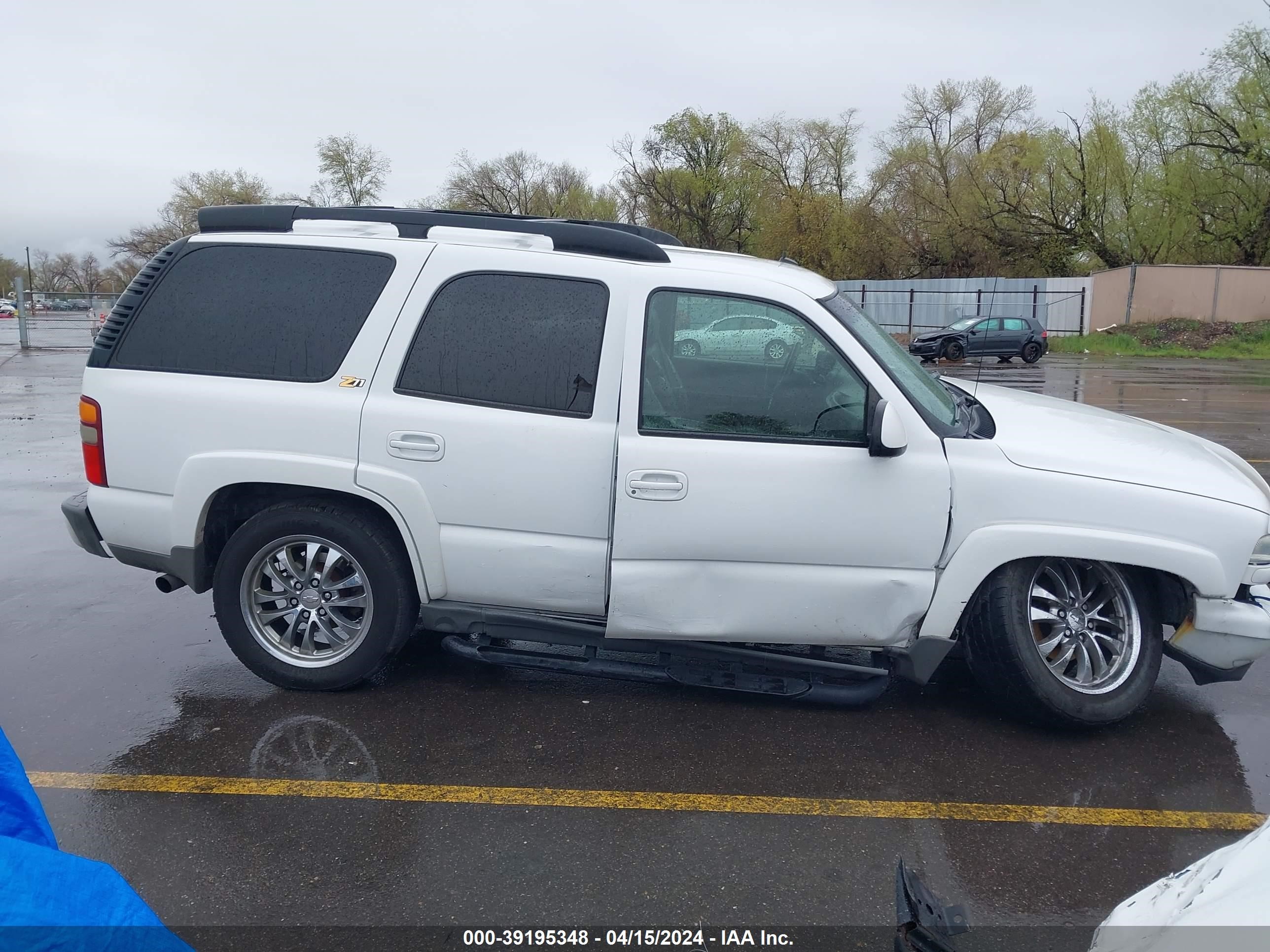 Photo 12 VIN: 1GNEK13Z73R163459 - CHEVROLET TAHOE 