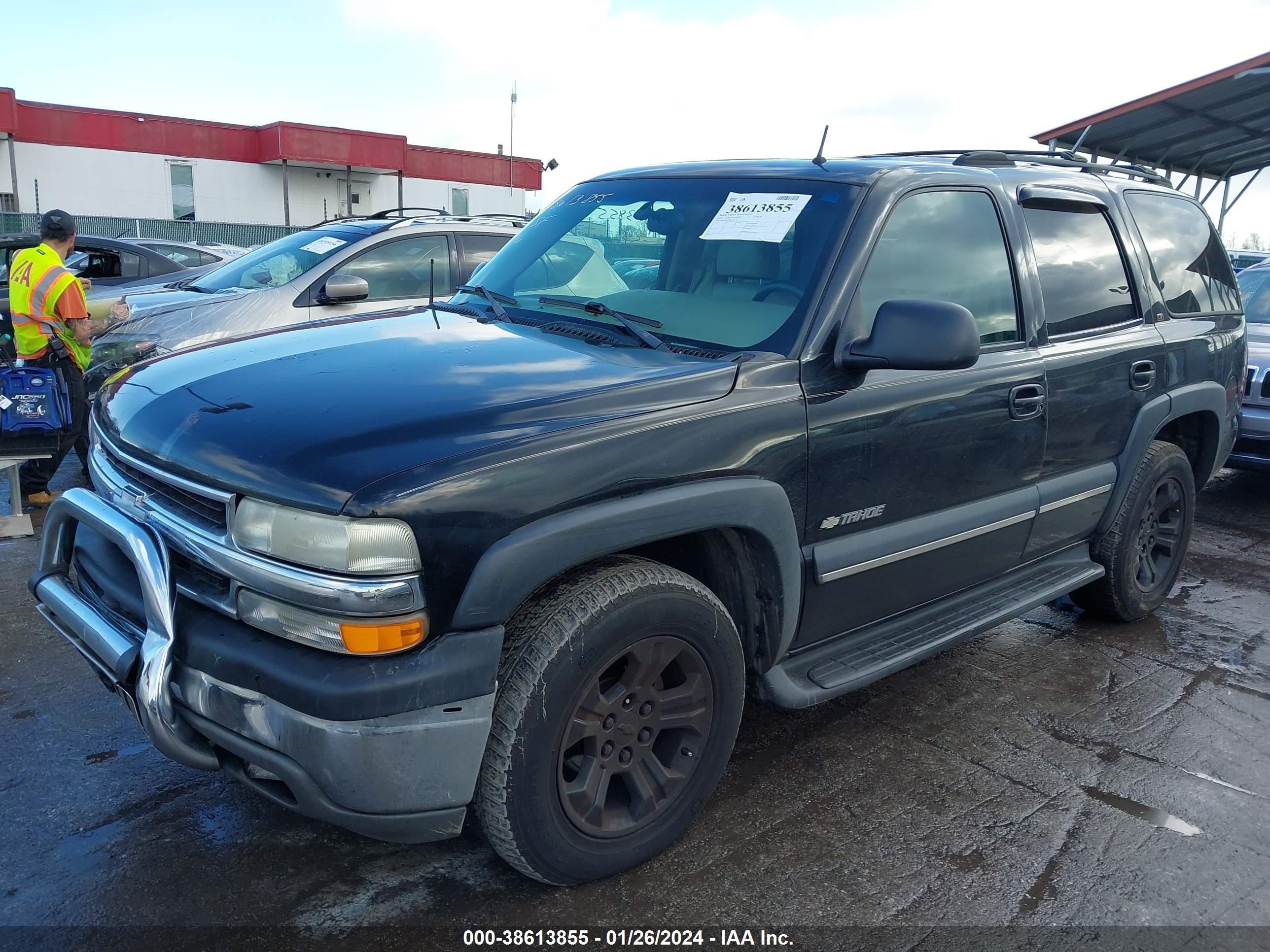 Photo 1 VIN: 1GNEK13Z82R123518 - CHEVROLET TAHOE 