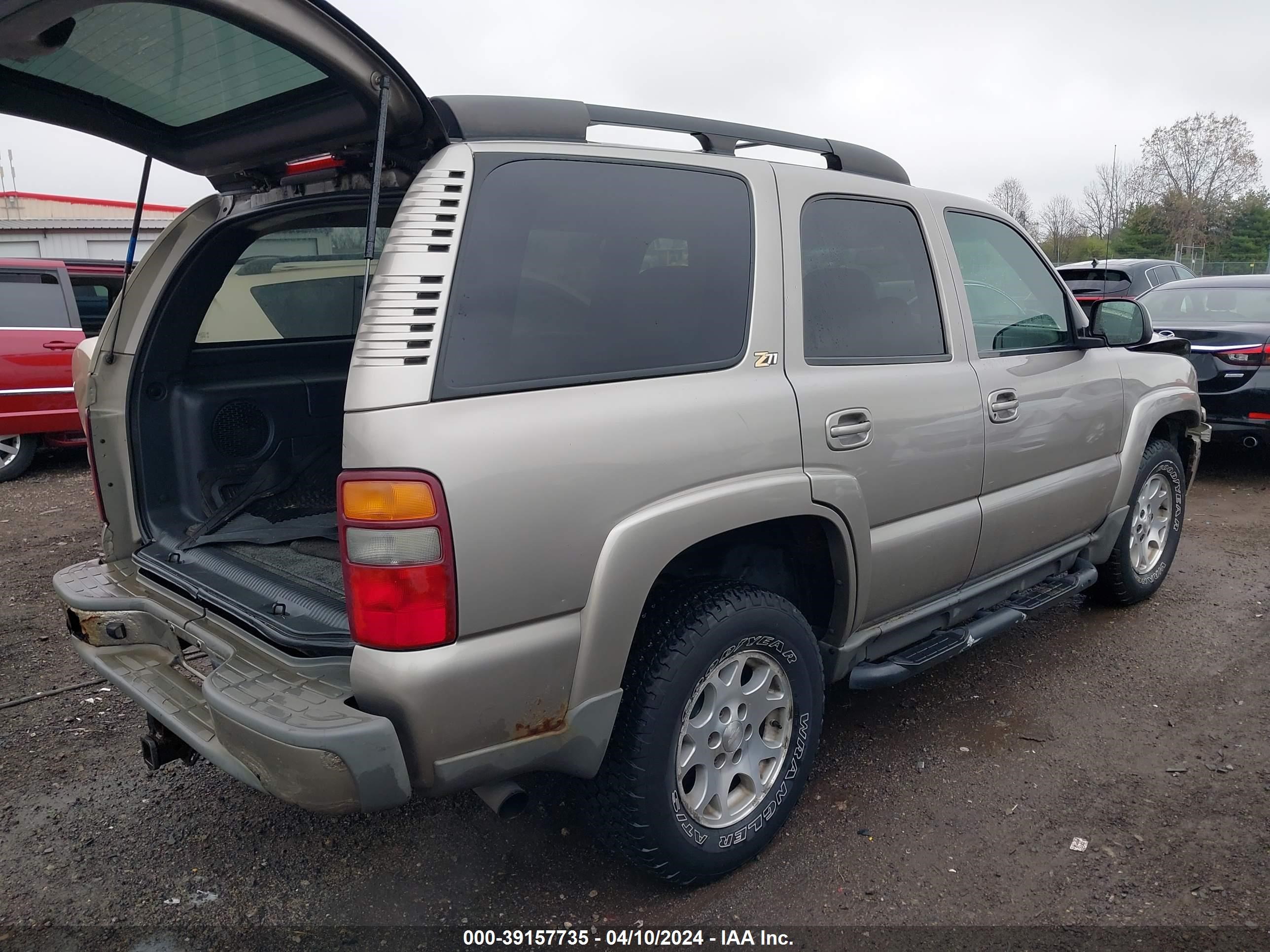 Photo 3 VIN: 1GNEK13Z82R231167 - CHEVROLET TAHOE 