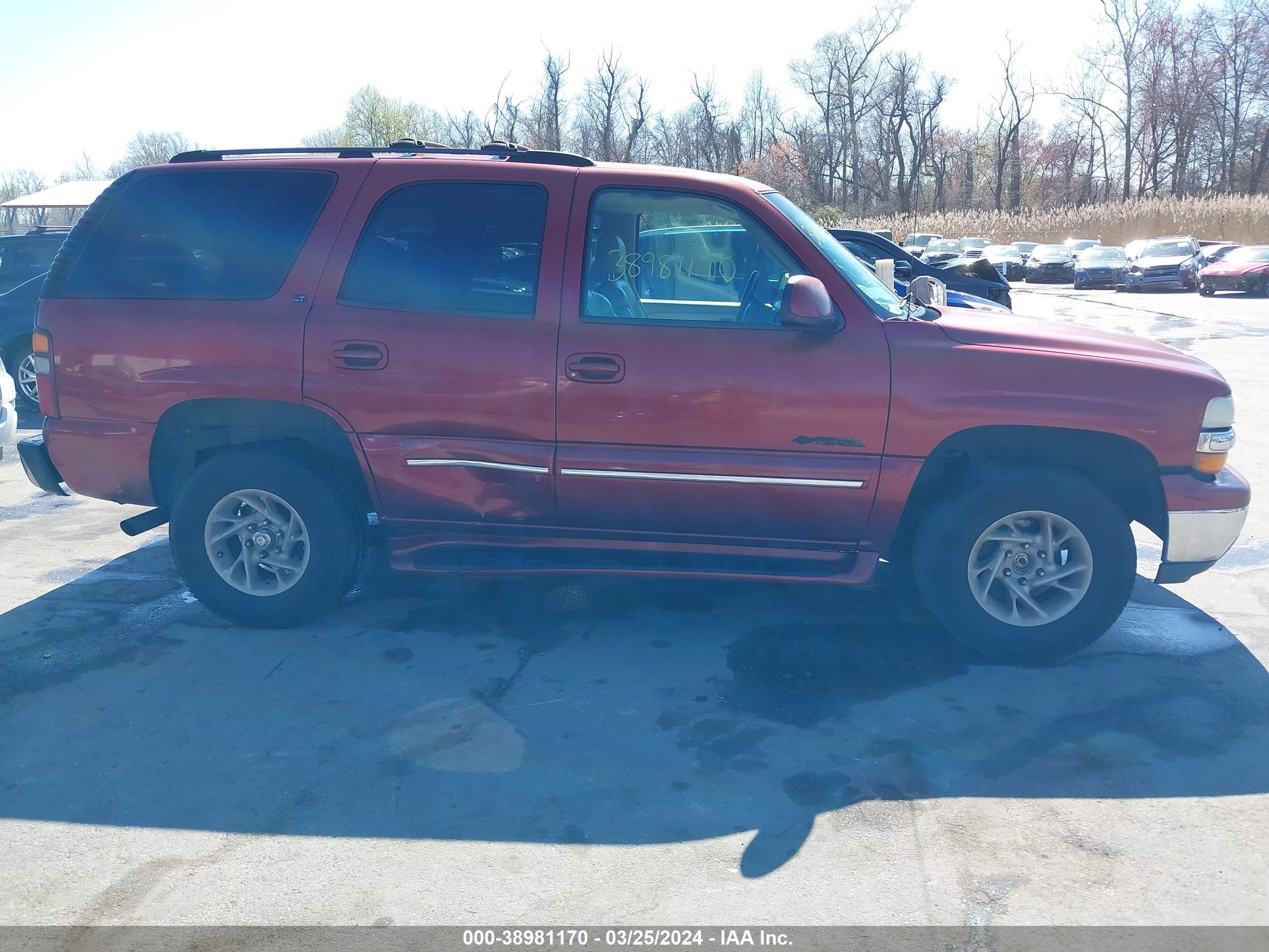 Photo 12 VIN: 1GNEK13Z82R328448 - CHEVROLET TAHOE 