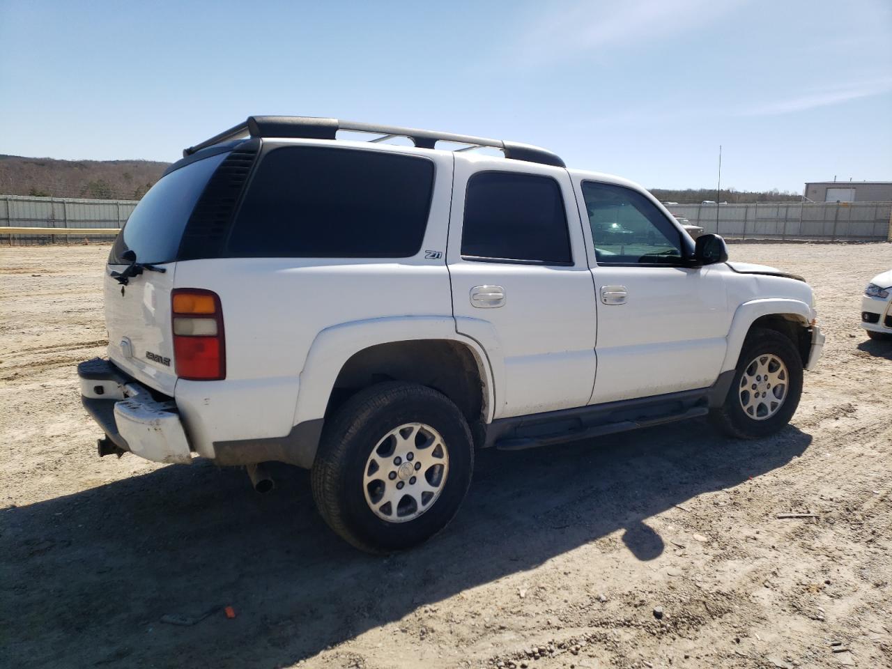 Photo 2 VIN: 1GNEK13Z83R101164 - CHEVROLET TAHOE 