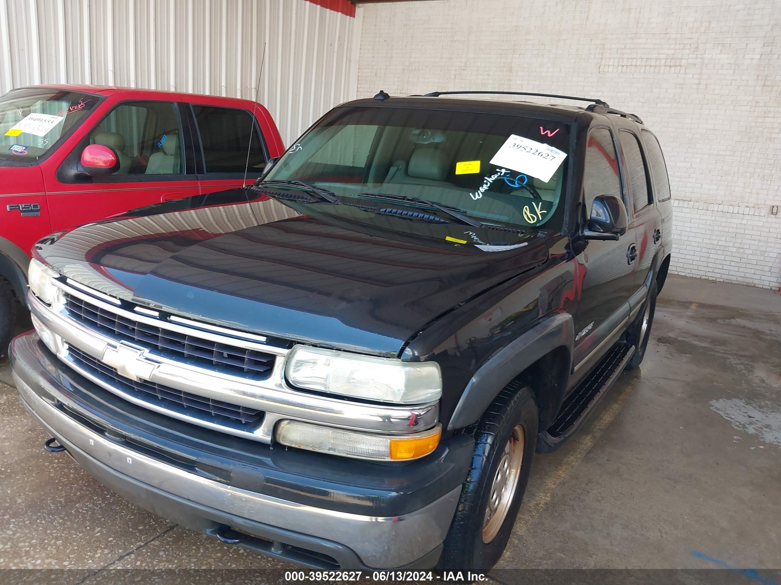 Photo 1 VIN: 1GNEK13Z83R167410 - CHEVROLET TAHOE 