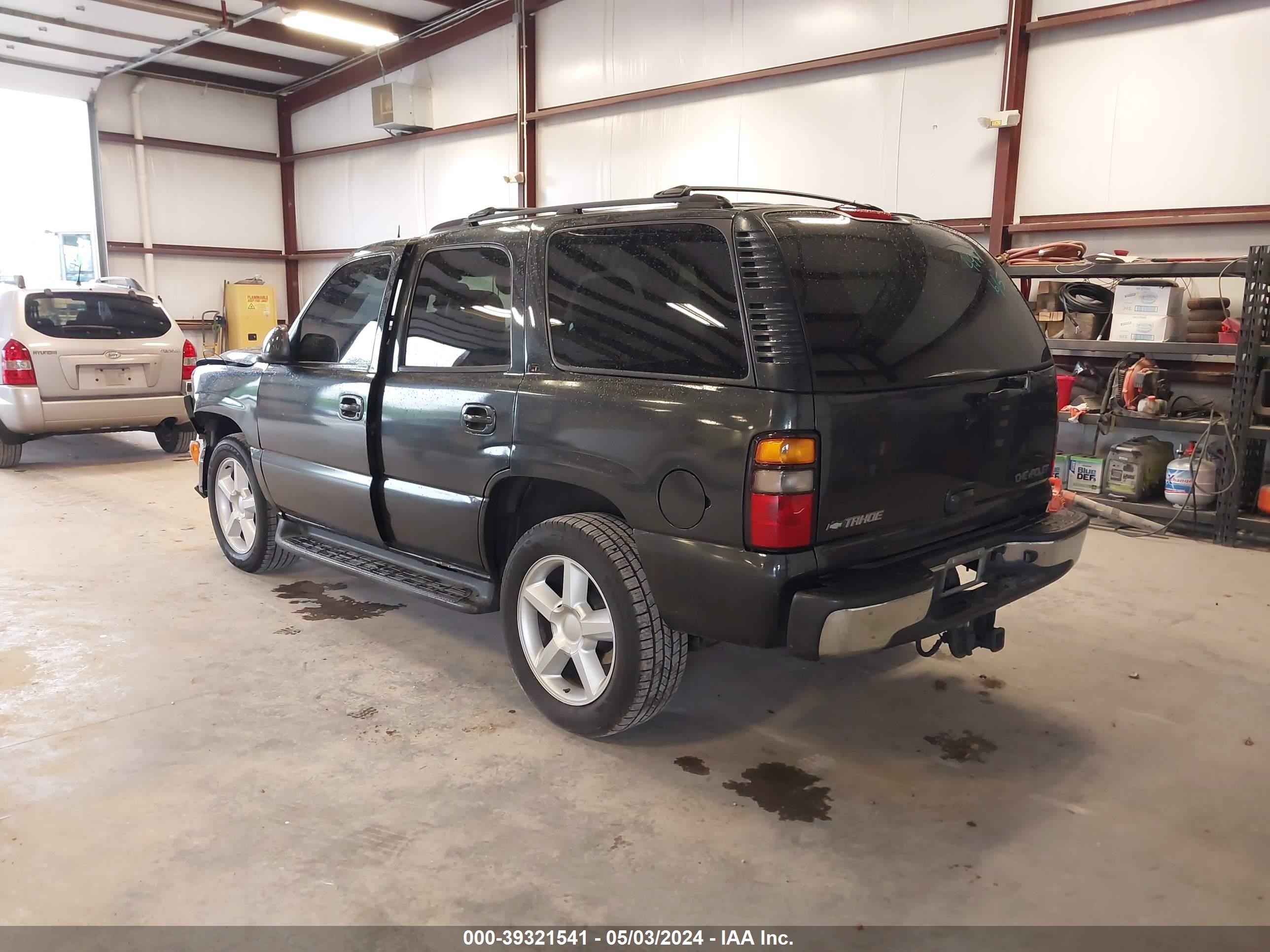 Photo 2 VIN: 1GNEK13Z84J264977 - CHEVROLET TAHOE 