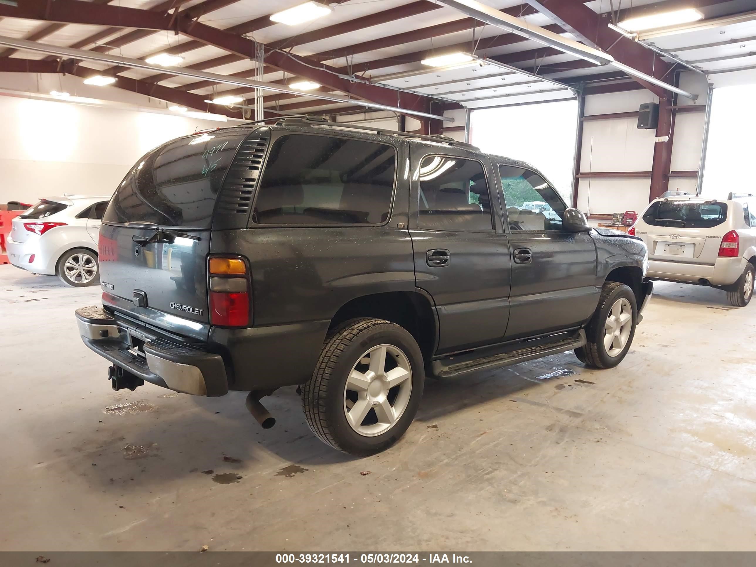 Photo 3 VIN: 1GNEK13Z84J264977 - CHEVROLET TAHOE 