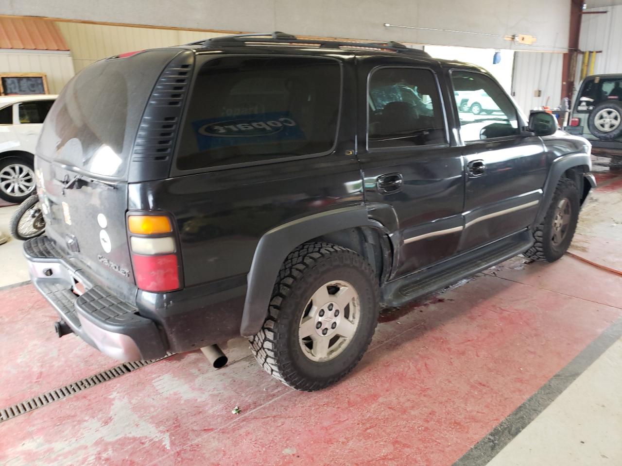 Photo 2 VIN: 1GNEK13Z84J319153 - CHEVROLET TAHOE 