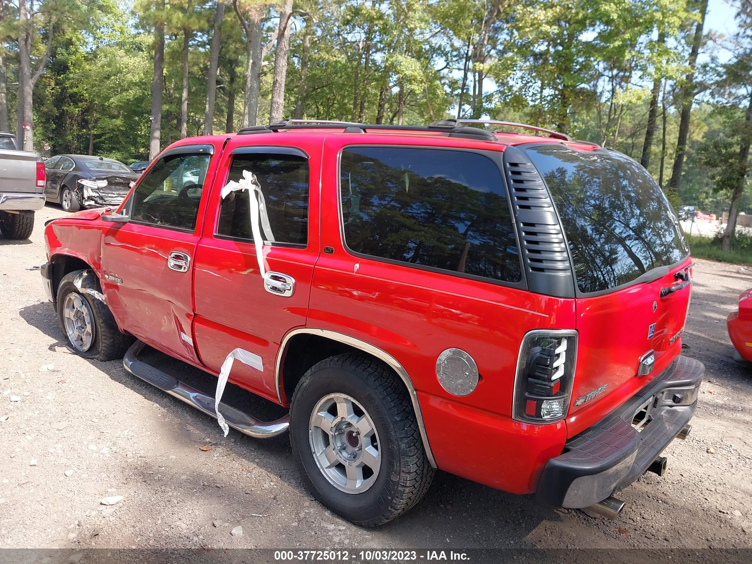 Photo 2 VIN: 1GNEK13Z92R126122 - CHEVROLET TAHOE 