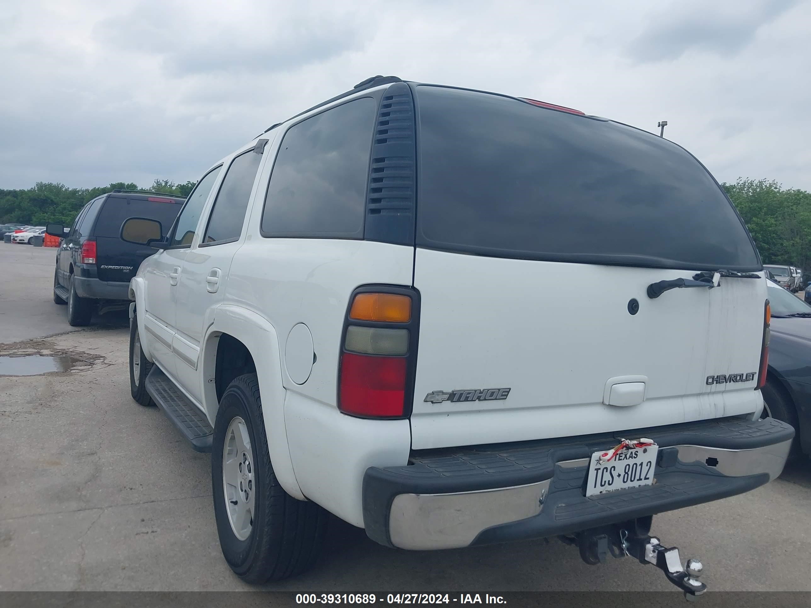 Photo 2 VIN: 1GNEK13ZX4J326573 - CHEVROLET TAHOE 