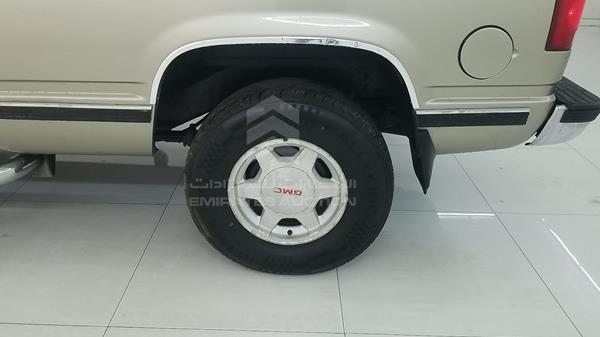 Photo 26 VIN: 1GNEK18K1SJ374889 - CHEVROLET TAHOE 