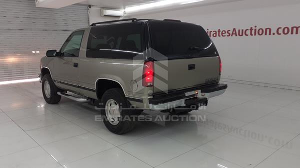 Photo 6 VIN: 1GNEK18K1SJ374889 - CHEVROLET TAHOE 