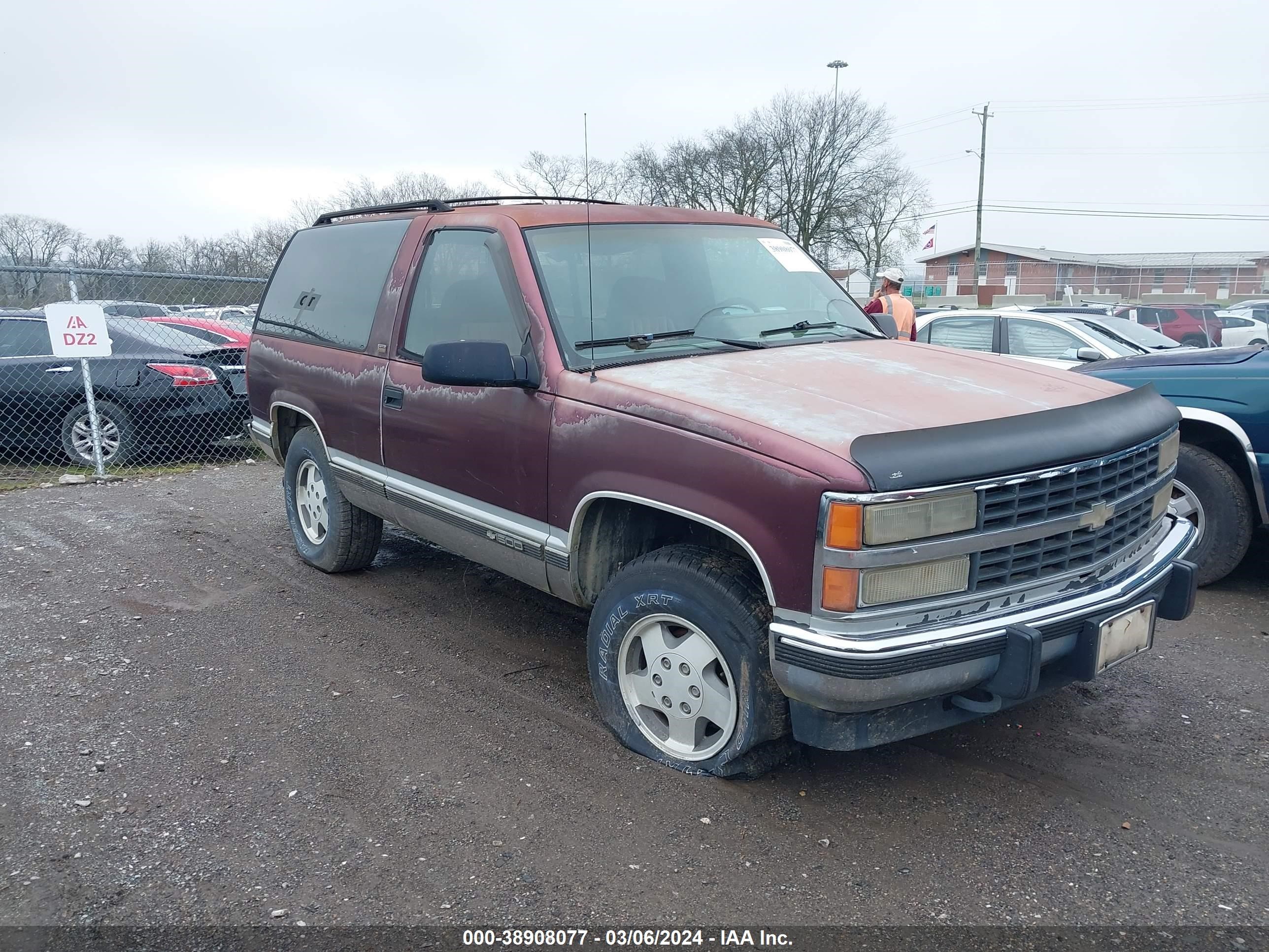 Photo 0 VIN: 1GNEK18KXPJ412871 - CHEVROLET BLAZER 