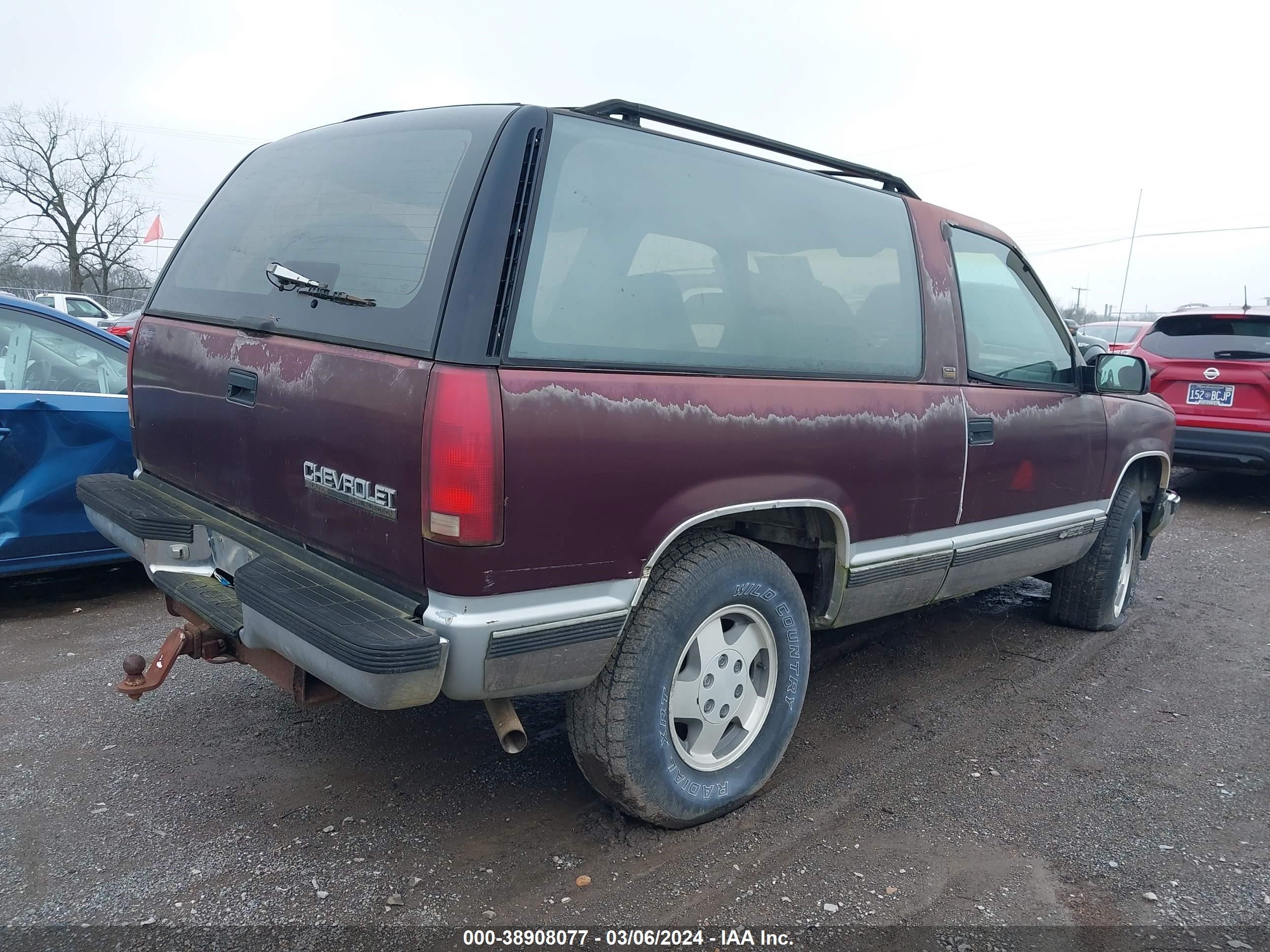 Photo 3 VIN: 1GNEK18KXPJ412871 - CHEVROLET BLAZER 