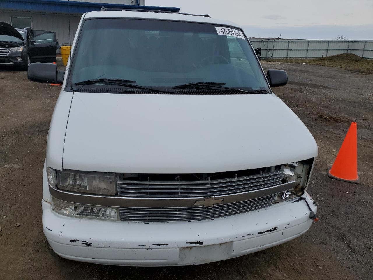 Photo 4 VIN: 1GNEL19W4YB213065 - CHEVROLET ASTRO 