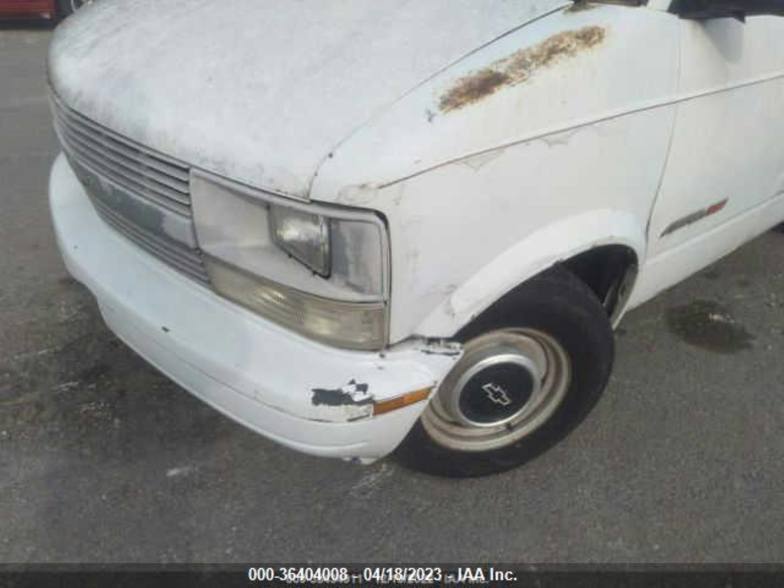 Photo 5 VIN: 1GNEL19W8WB153739 - CHEVROLET ASTRO 