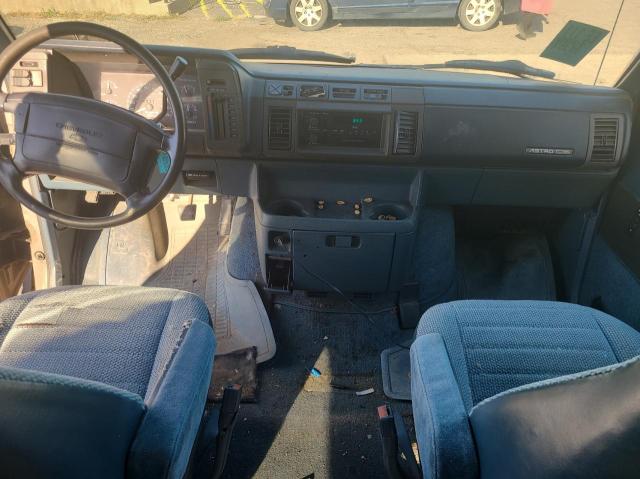 Photo 8 VIN: 1GNEL19W9SB229334 - CHEVROLET ASTRO 