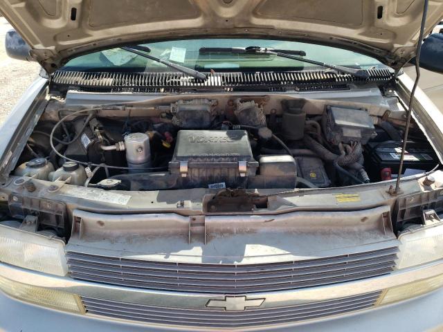 Photo 11 VIN: 1GNEL19X43B132357 - CHEVROLET ASTRO 