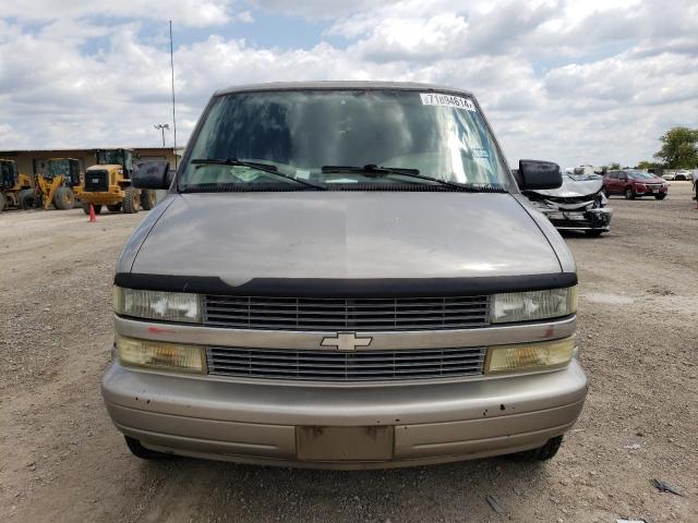 Photo 4 VIN: 1GNEL19X43B132357 - CHEVROLET ASTRO 