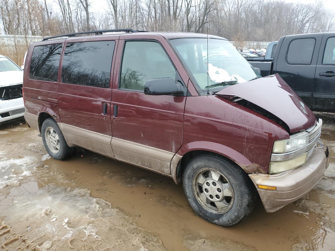 Photo 3 VIN: 1GNEL19X63B116161 - CHEVROLET ASTRO 