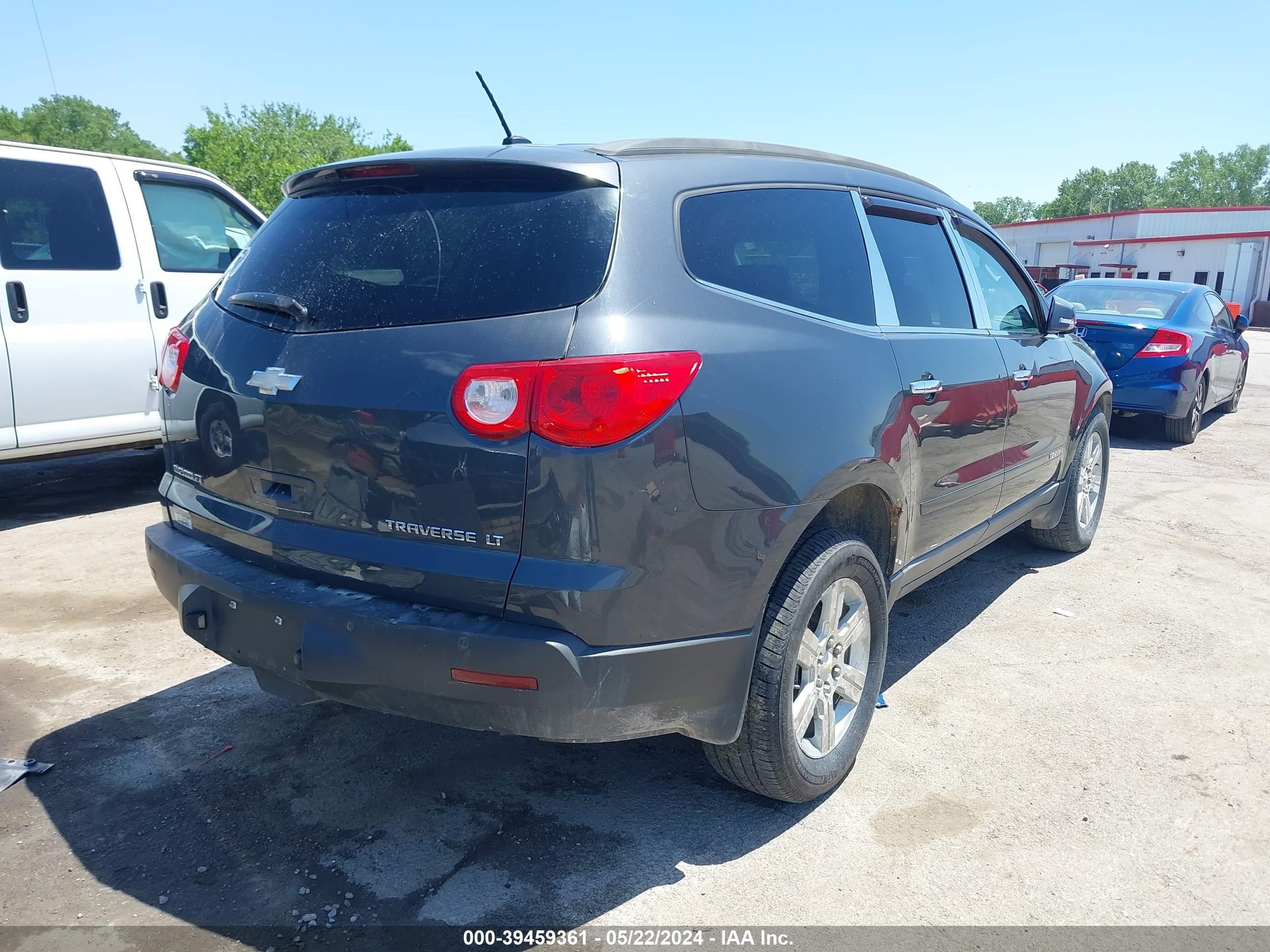 Photo 3 VIN: 1GNER23D29S174618 - CHEVROLET TRAVERSE 