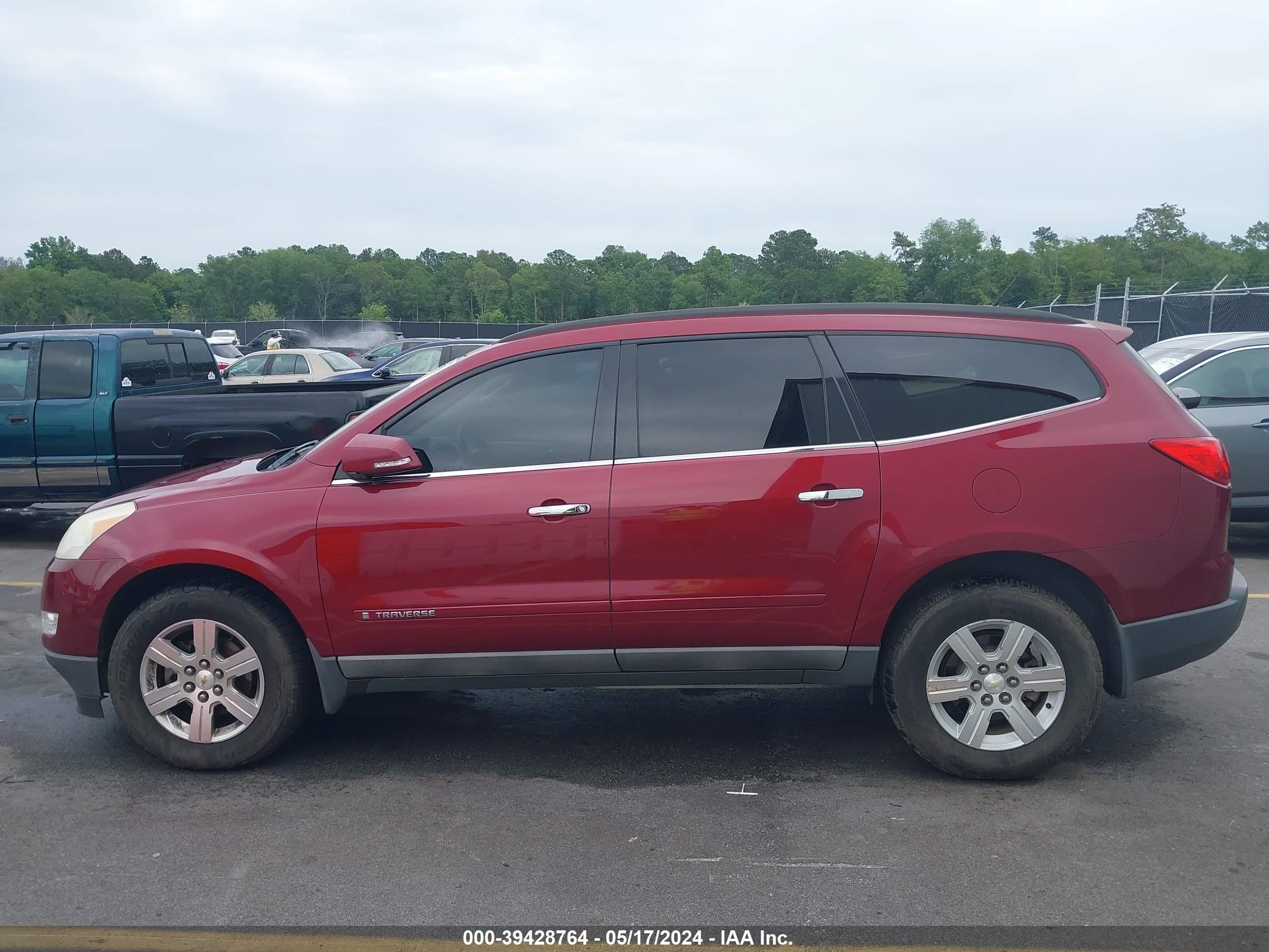 Photo 13 VIN: 1GNER23D79S157264 - CHEVROLET TRAVERSE 