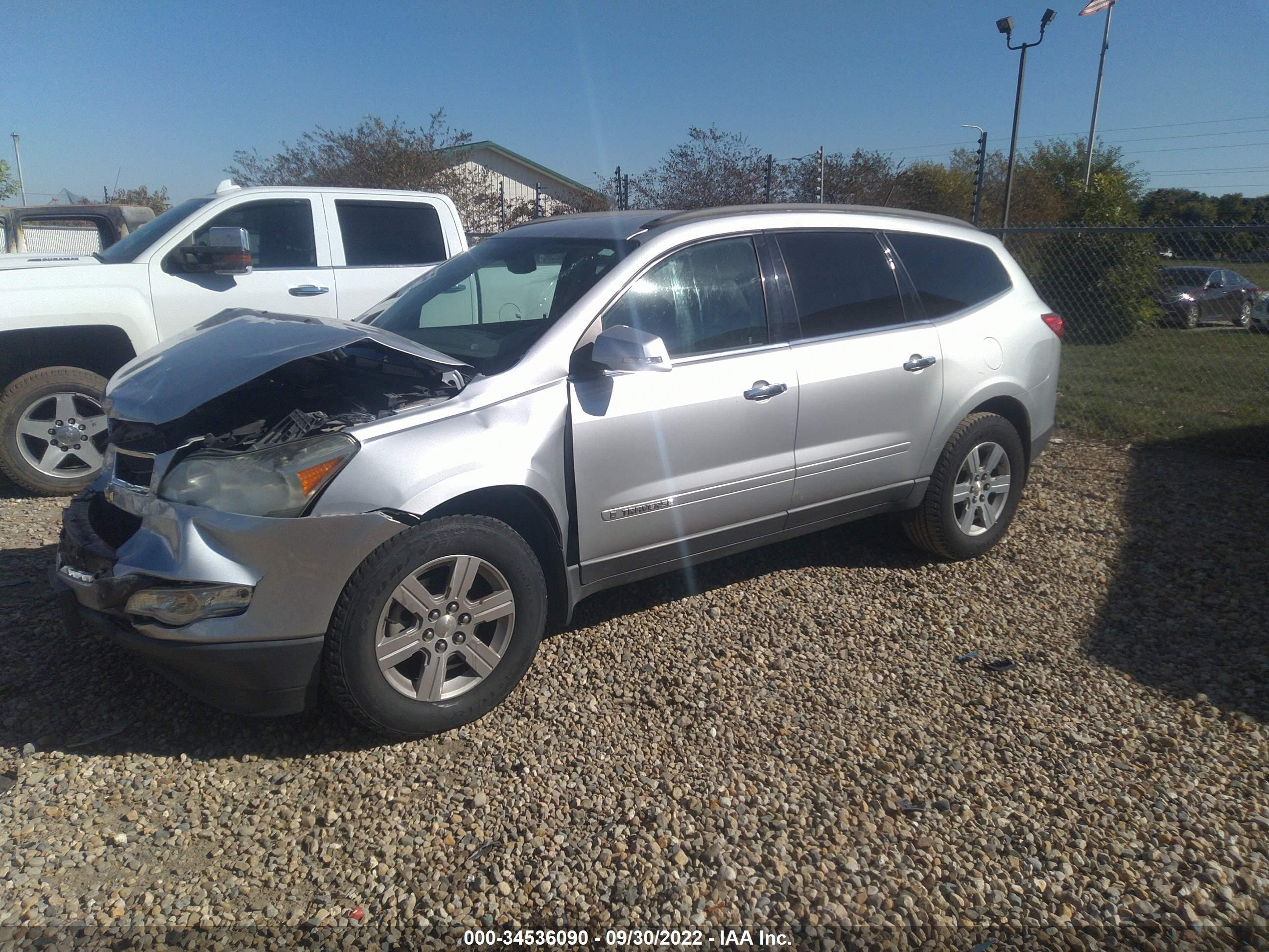 Photo 1 VIN: 1GNER23D99S104632 - CHEVROLET TRAVERSE 