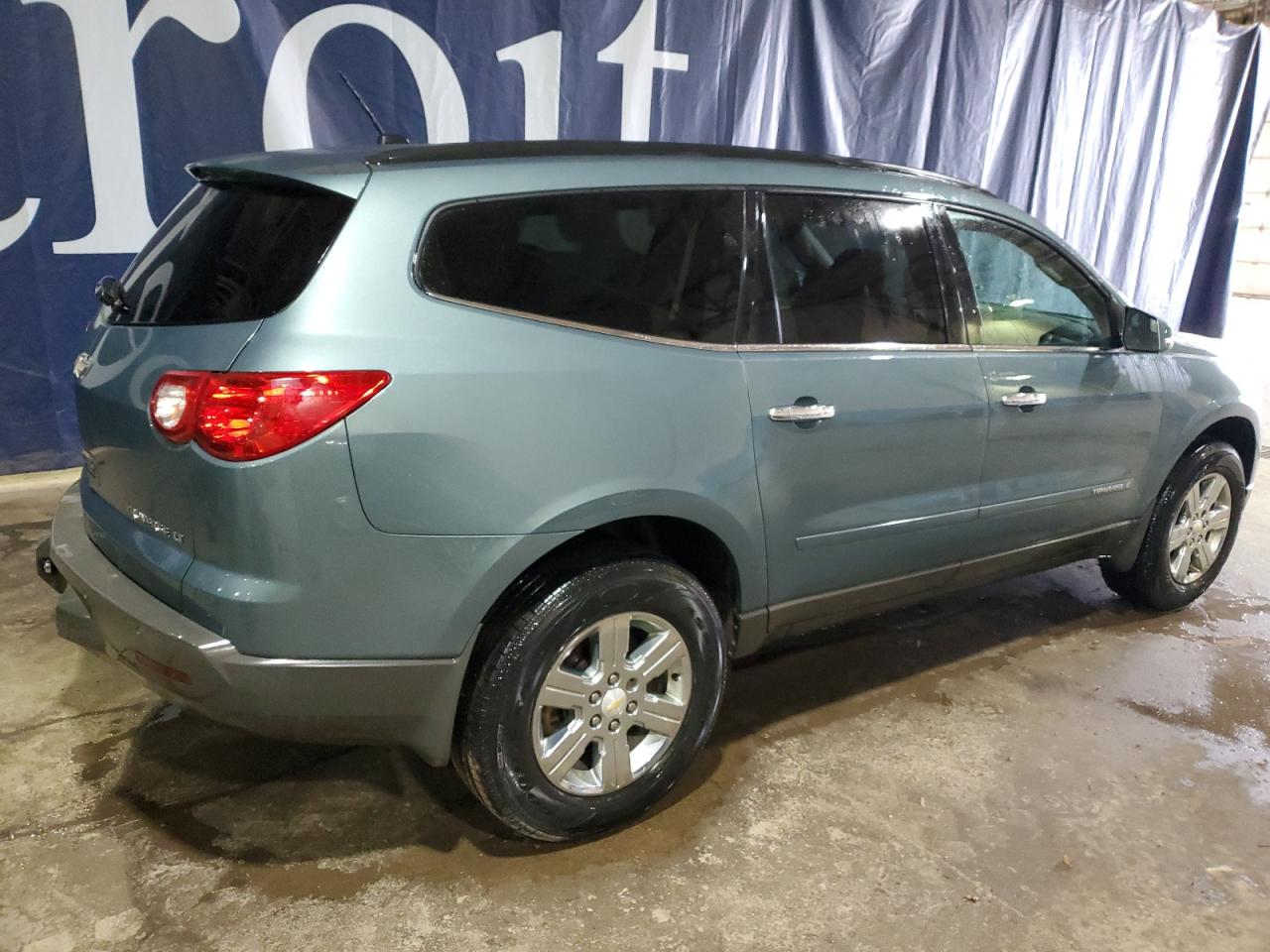 Photo 2 VIN: 1GNER23D99S171313 - CHEVROLET TRAVERSE 