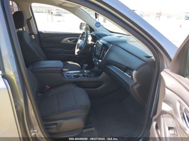 Photo 4 VIN: 1GNERFKW0JJ240605 - CHEVROLET TRAVERSE 