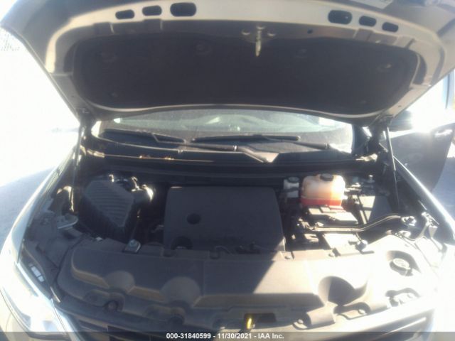 Photo 9 VIN: 1GNERFKW0KJ121096 - CHEVROLET TRAVERSE 