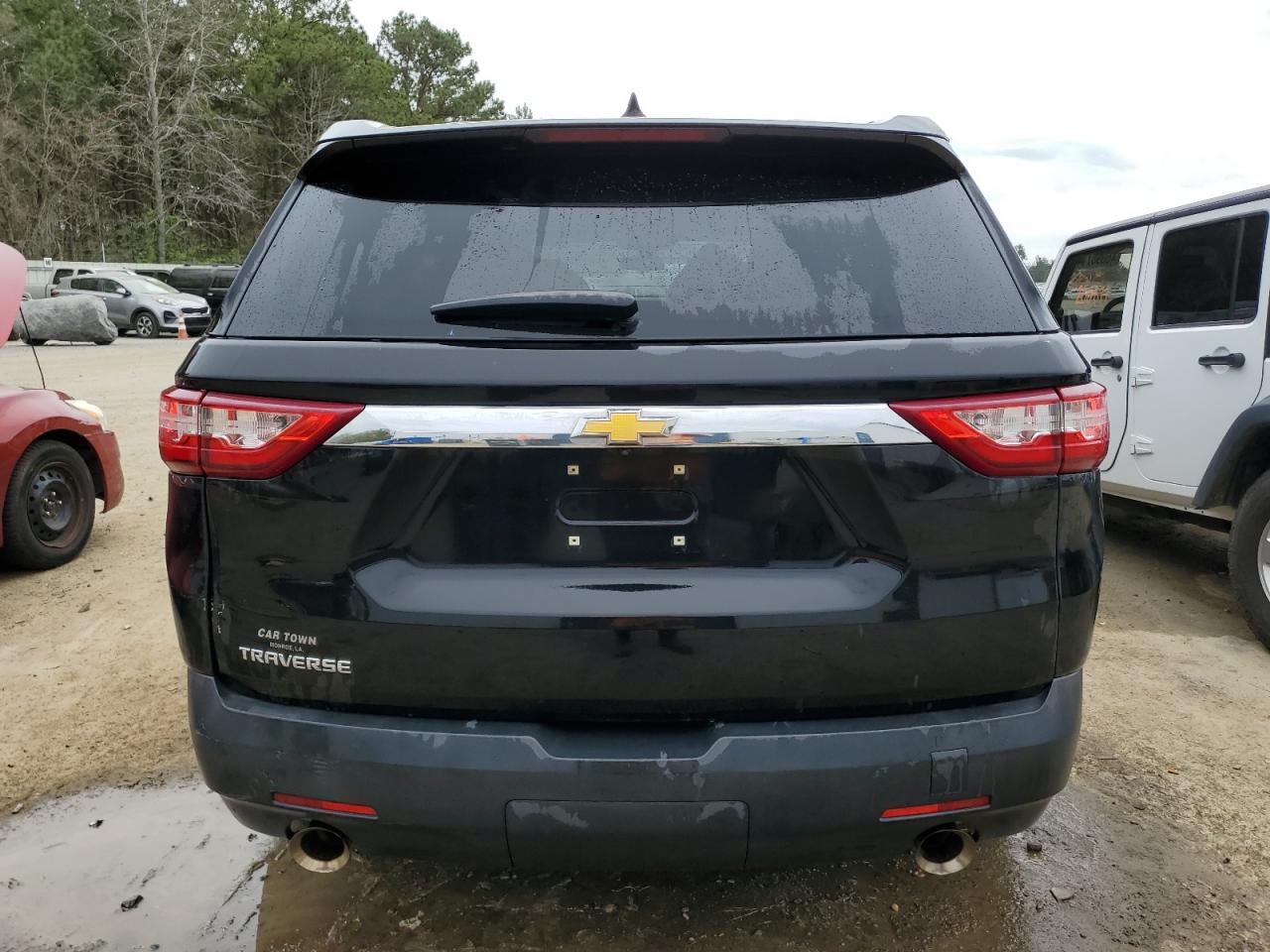 Photo 5 VIN: 1GNERFKW1JJ161461 - CHEVROLET TRAVERSE 