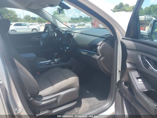 Photo 4 VIN: 1GNERFKW1JJ237907 - CHEVROLET TRAVERSE 