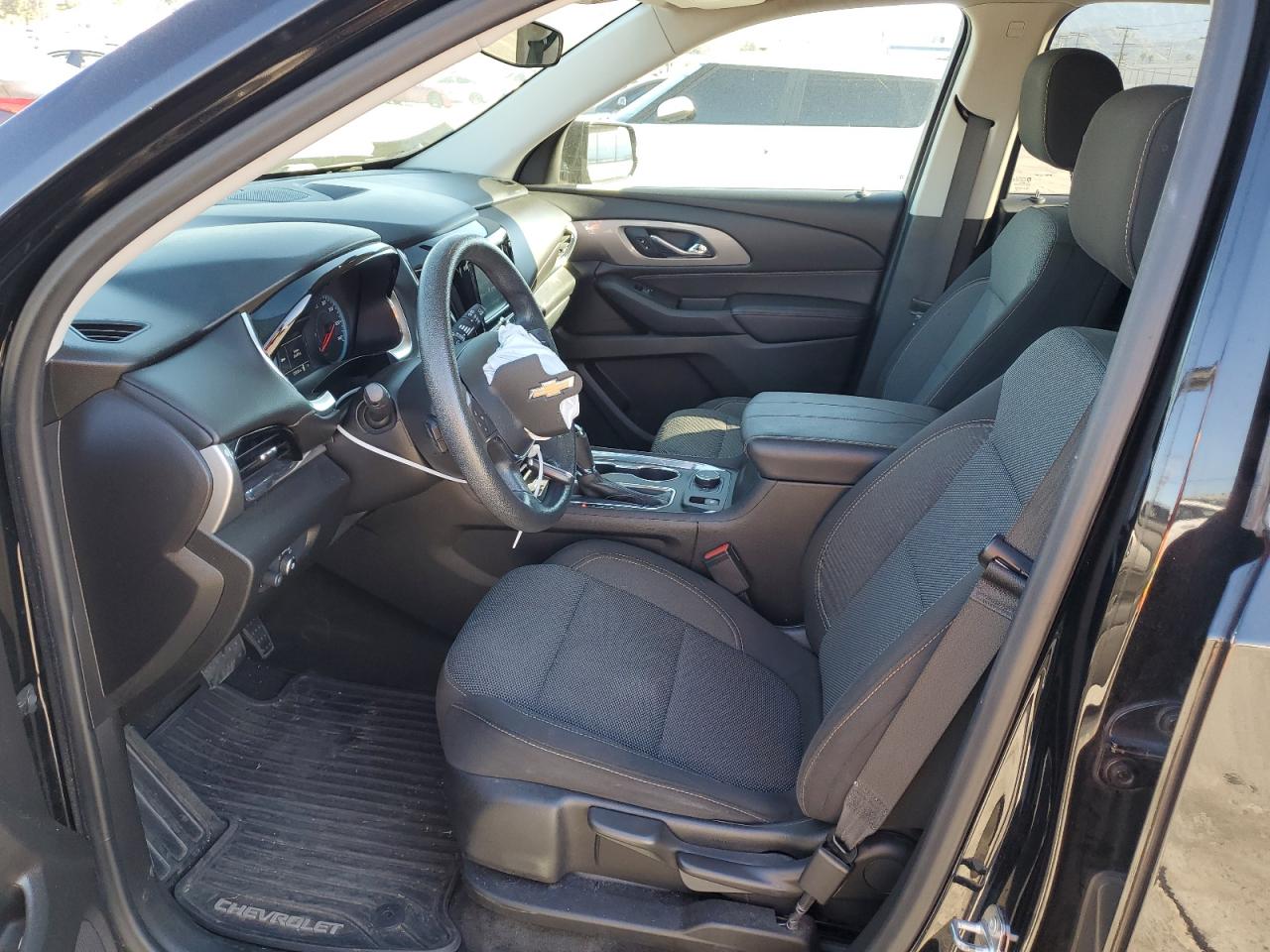 Photo 6 VIN: 1GNERFKW2JJ268924 - CHEVROLET TRAVERSE 