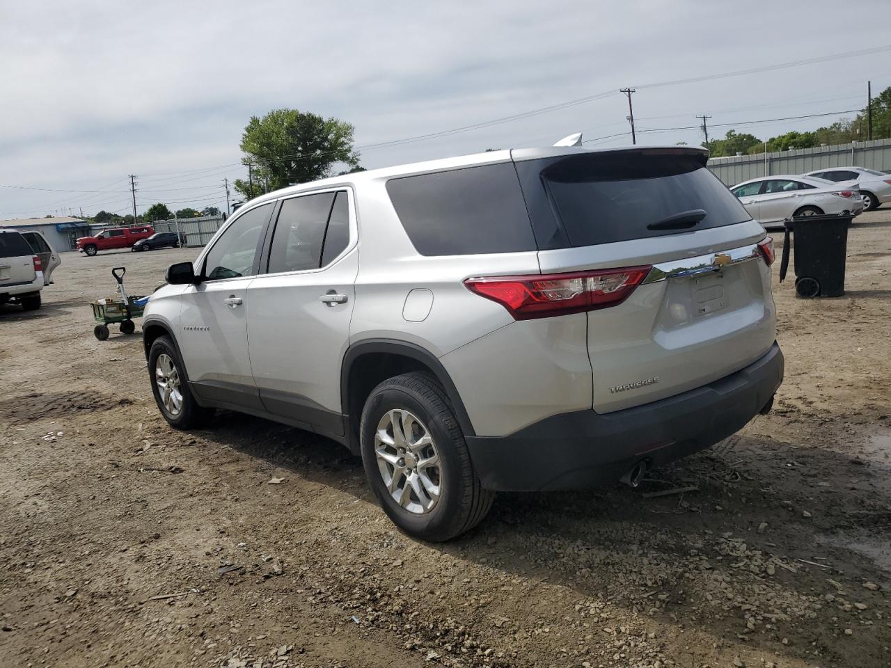 Photo 1 VIN: 1GNERFKW2KJ224567 - CHEVROLET TRAVERSE 