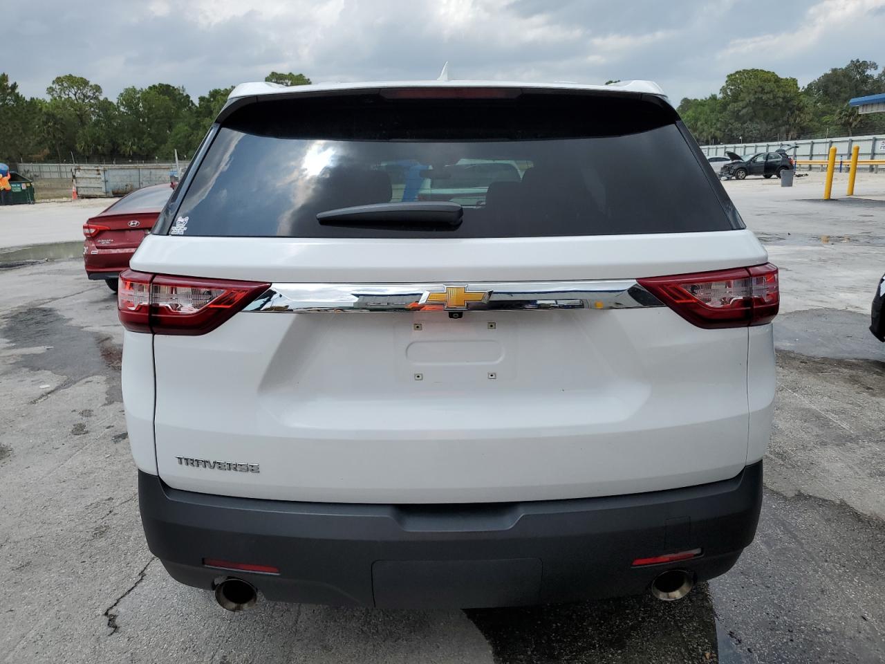 Photo 5 VIN: 1GNERFKW2MJ245552 - CHEVROLET TRAVERSE 