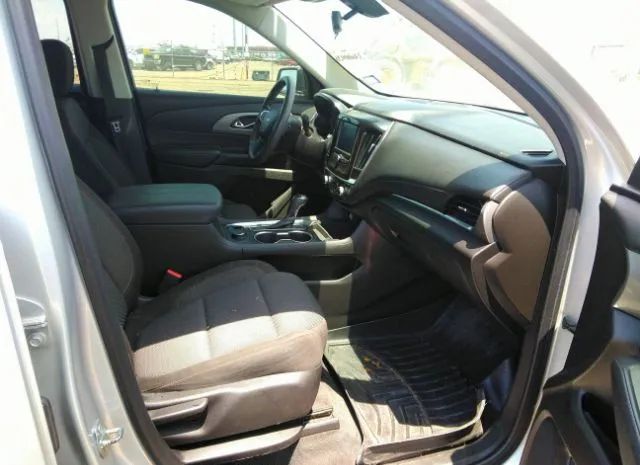 Photo 4 VIN: 1GNERFKW3KJ268013 - CHEVROLET TRAVERSE 