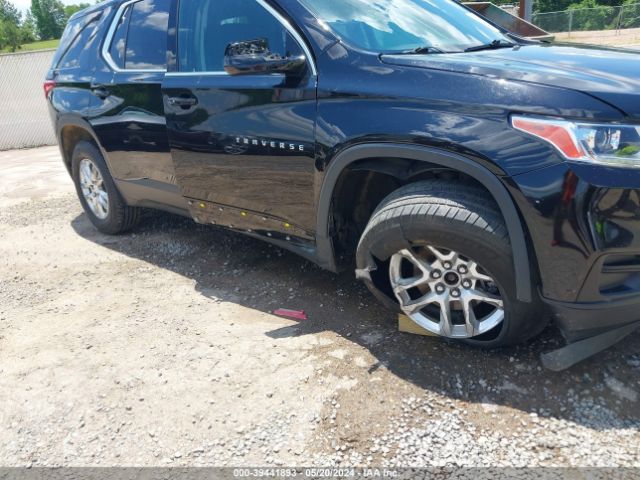 Photo 5 VIN: 1GNERFKW4KJ132375 - CHEVROLET TRAVERSE 