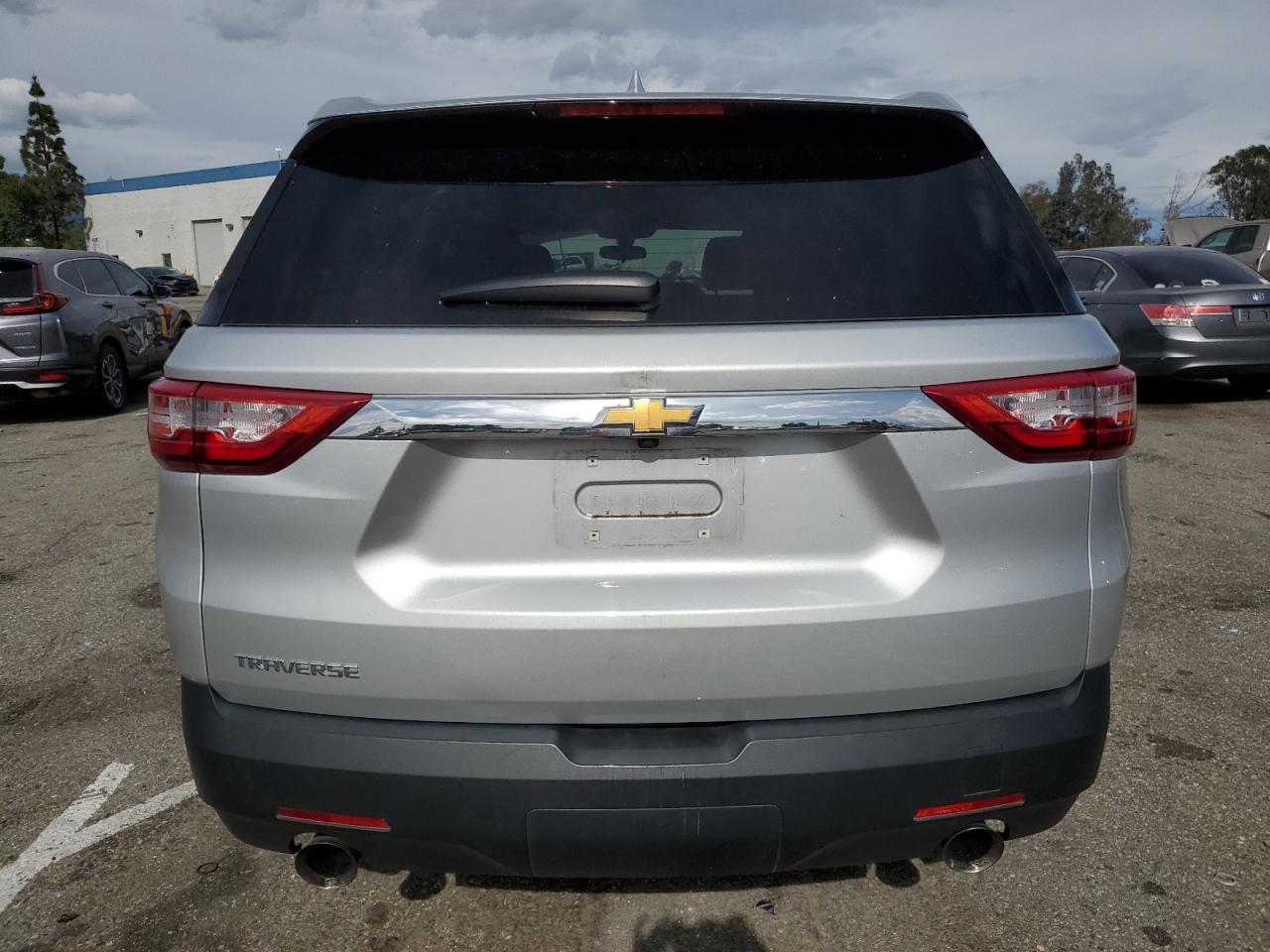 Photo 5 VIN: 1GNERFKW4LJ208582 - CHEVROLET TRAVERSE 