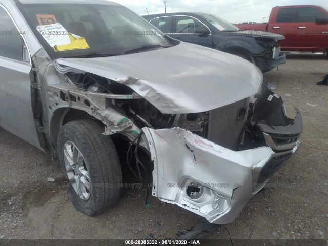 Photo 5 VIN: 1GNERFKW5JJ206305 - CHEVROLET TRAVERSE 