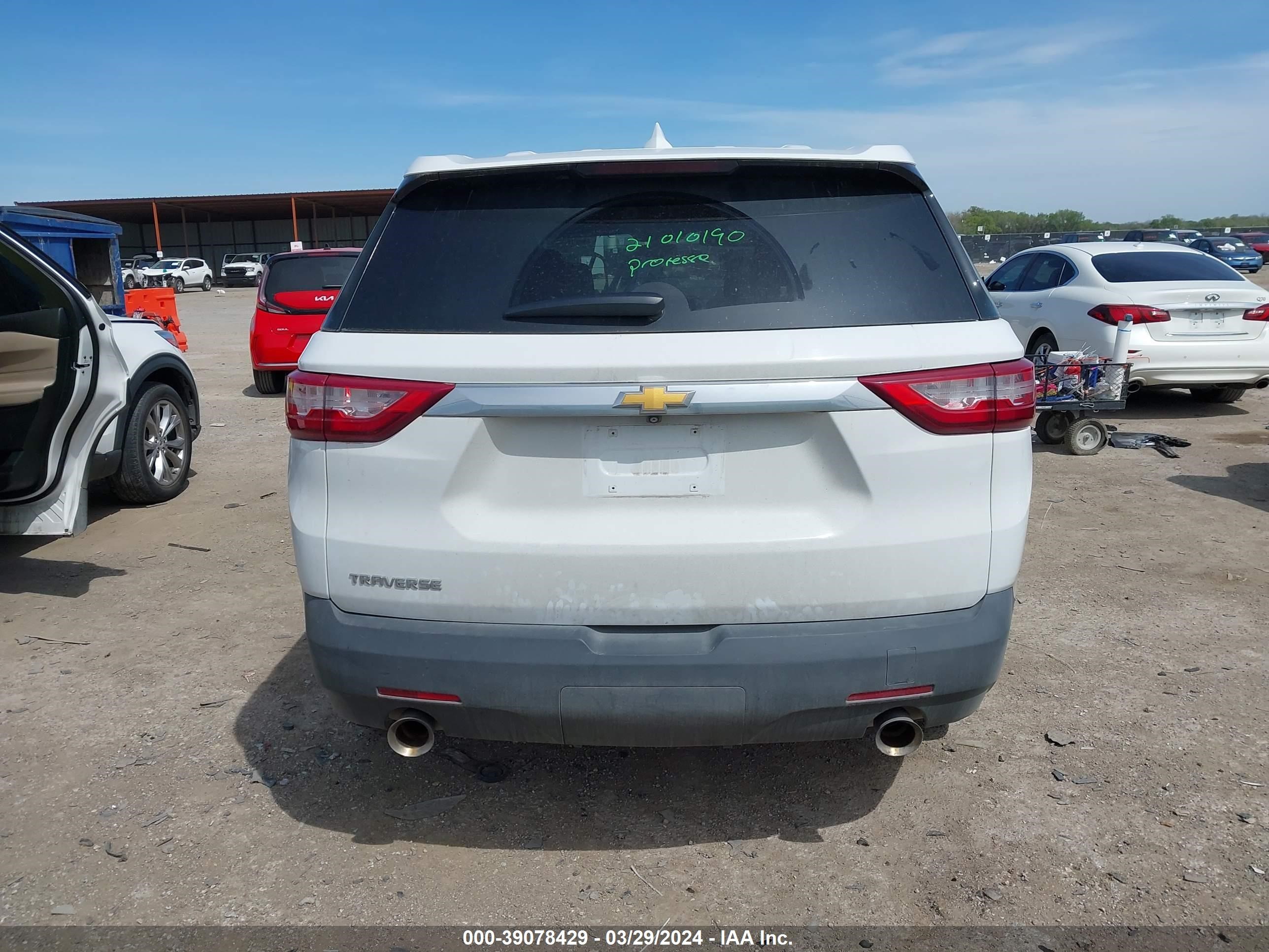 Photo 15 VIN: 1GNERFKW5LJ126893 - CHEVROLET TRAVERSE 