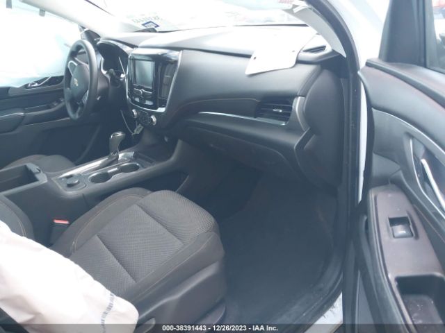 Photo 4 VIN: 1GNERFKW6KJ128893 - CHEVROLET TRAVERSE 