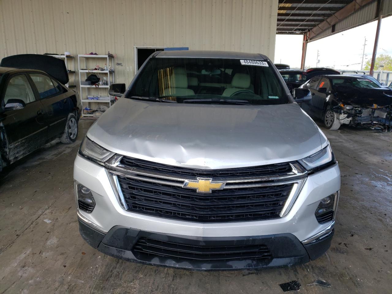 Photo 4 VIN: 1GNERFKW7NJ154181 - CHEVROLET TRAVERSE 