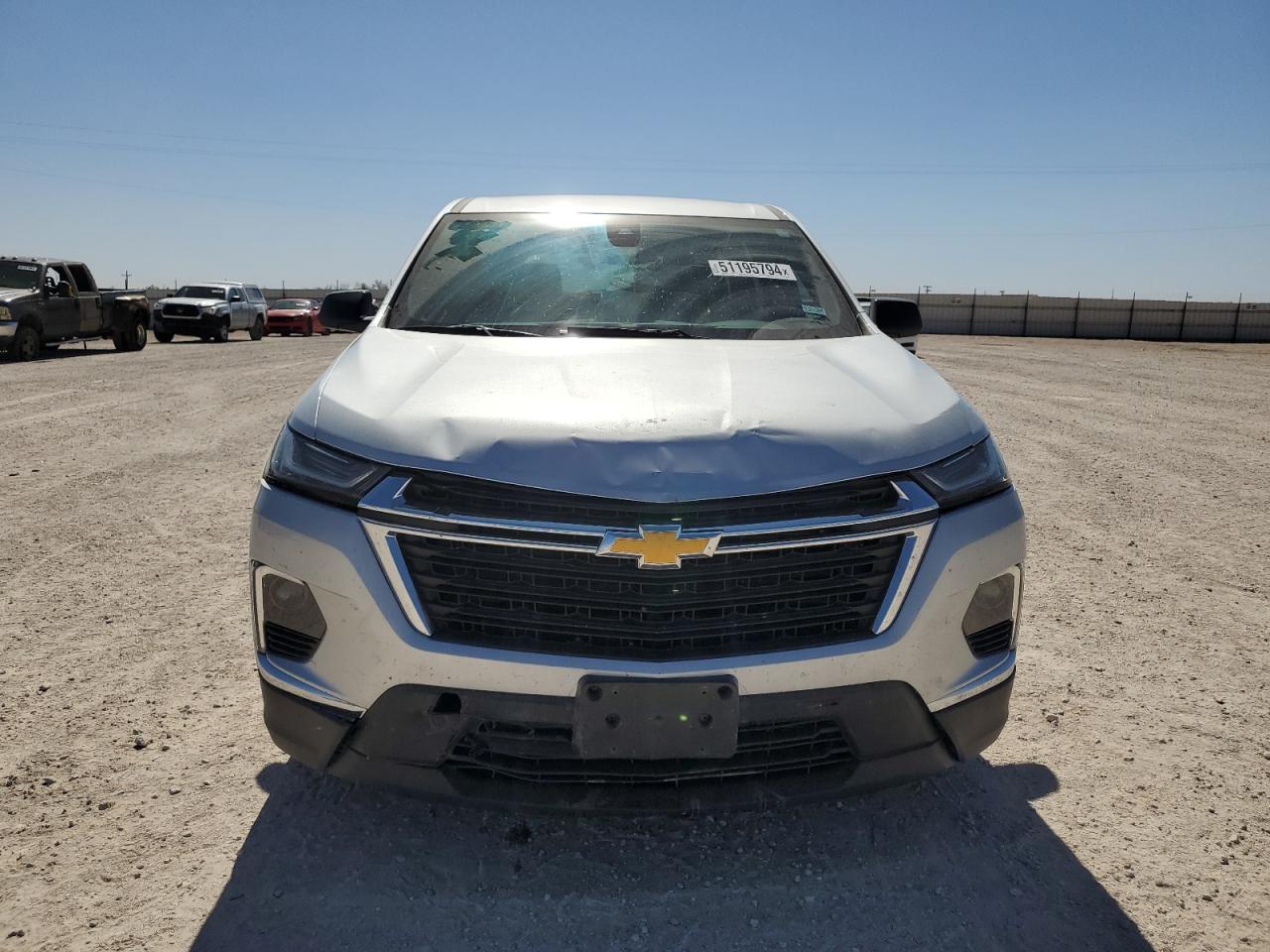 Photo 4 VIN: 1GNERFKW8NJ117849 - CHEVROLET TRAVERSE 