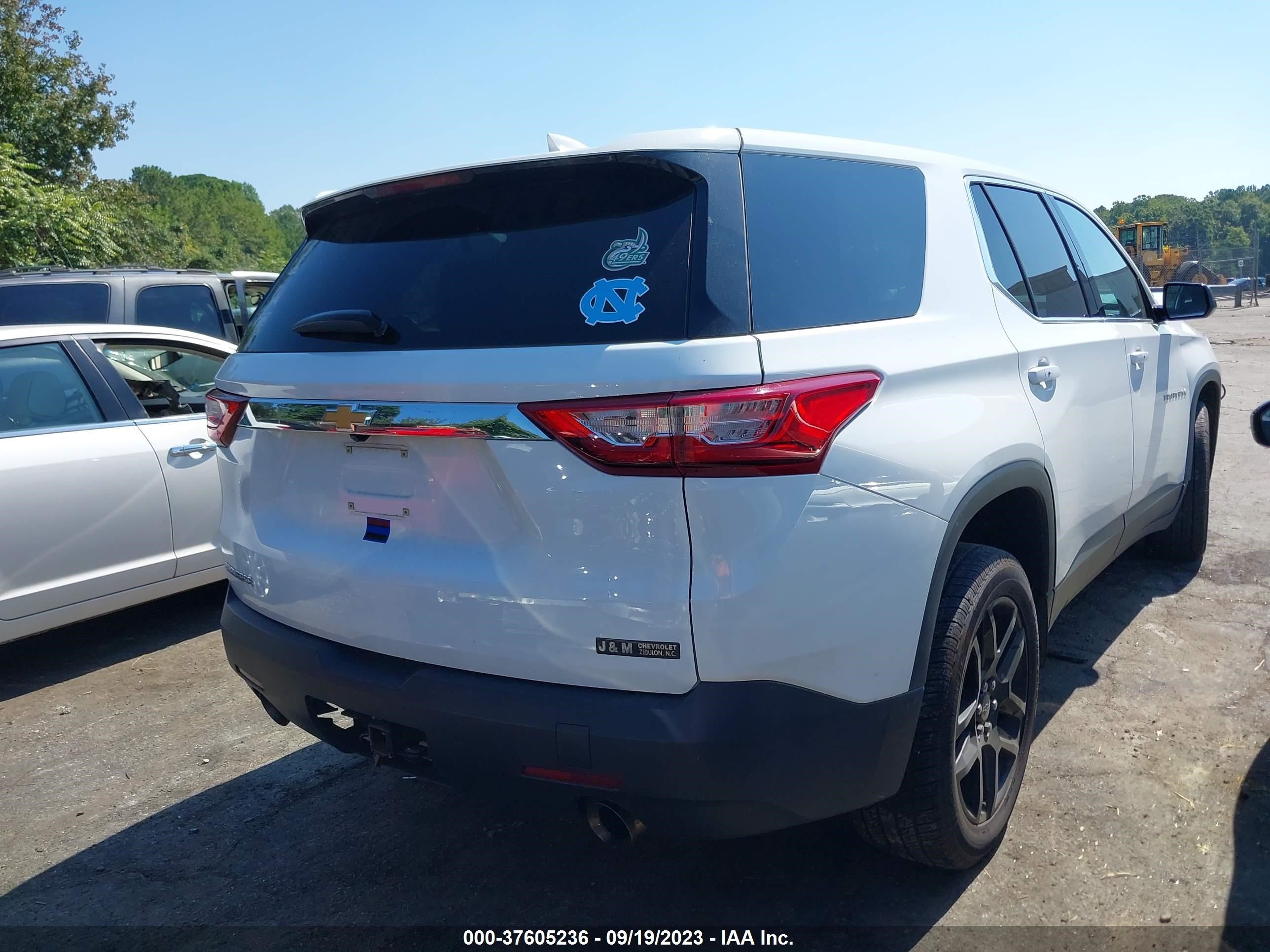 Photo 3 VIN: 1GNERFKW9LJ155930 - CHEVROLET TRAVERSE 