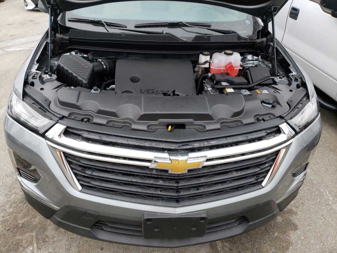 Photo 10 VIN: 1GNERFKW9PJ343885 - CHEVROLET TRAVERSE 