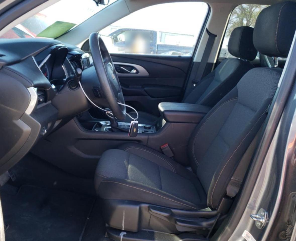 Photo 6 VIN: 1GNERFKWXMJ136532 - CHEVROLET TRAVERSE 