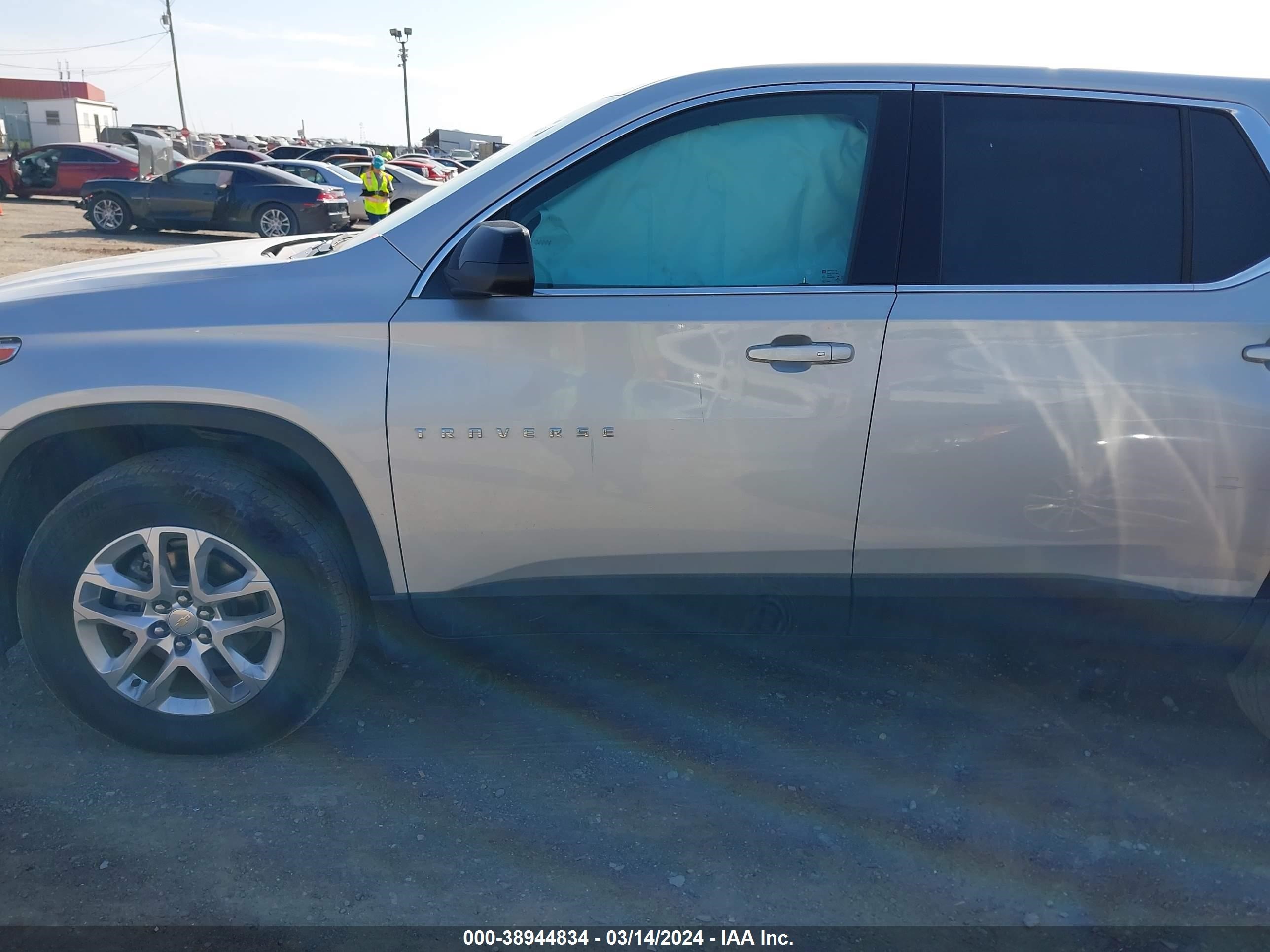 Photo 13 VIN: 1GNERFKWXMJ146851 - CHEVROLET TRAVERSE 